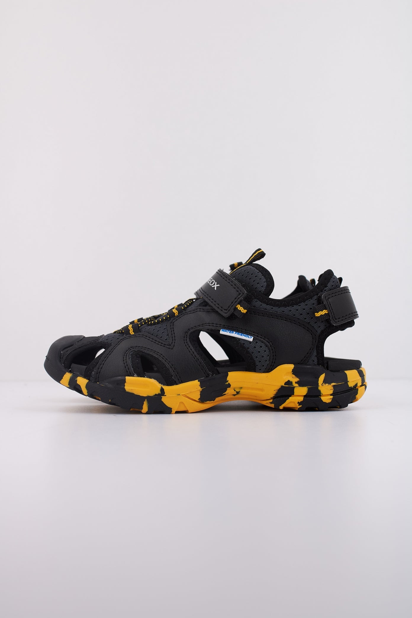 GEOX J BOREALIS B en color NEGRO (1)