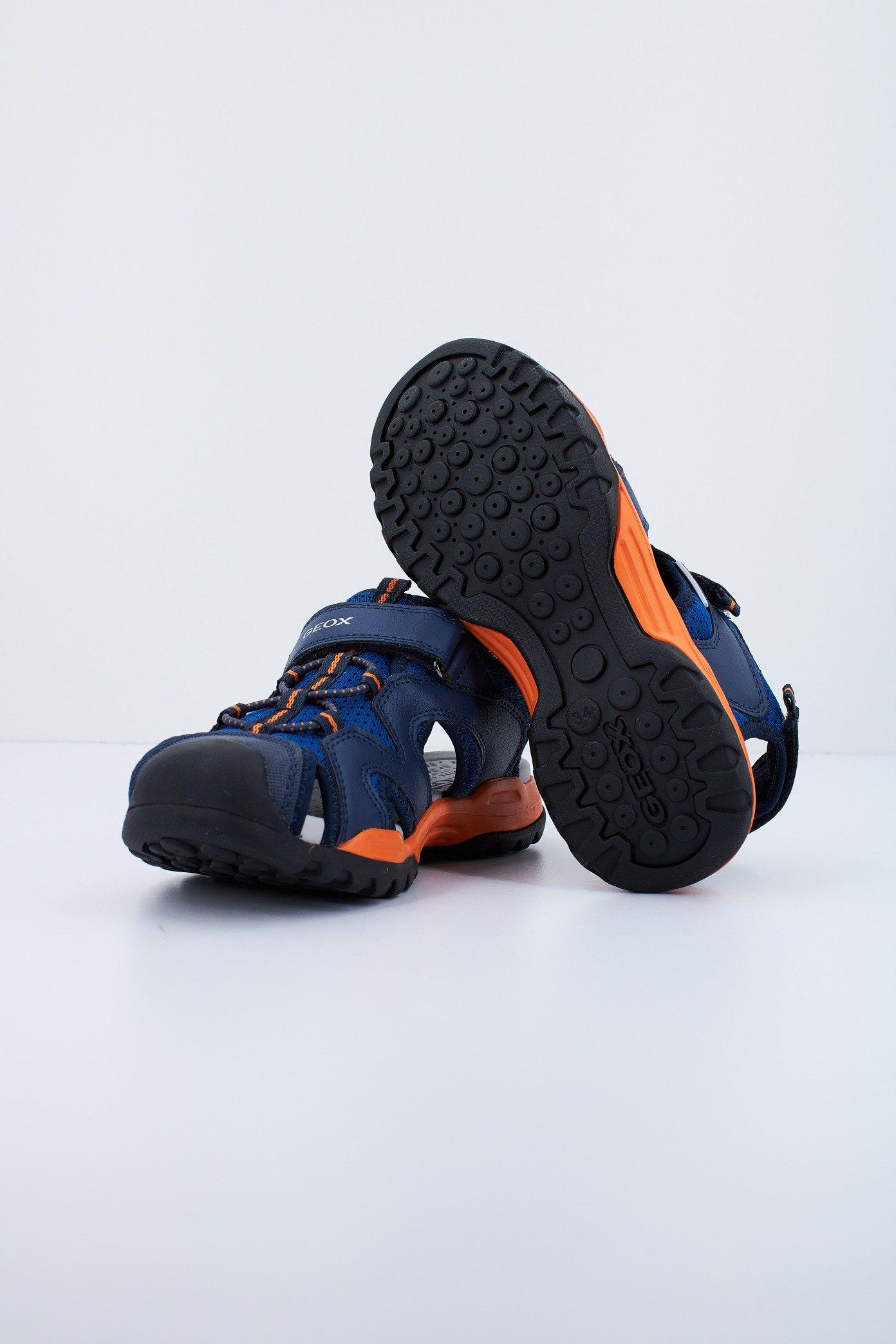 GEOX J BOREALIS B en color AZUL (4)