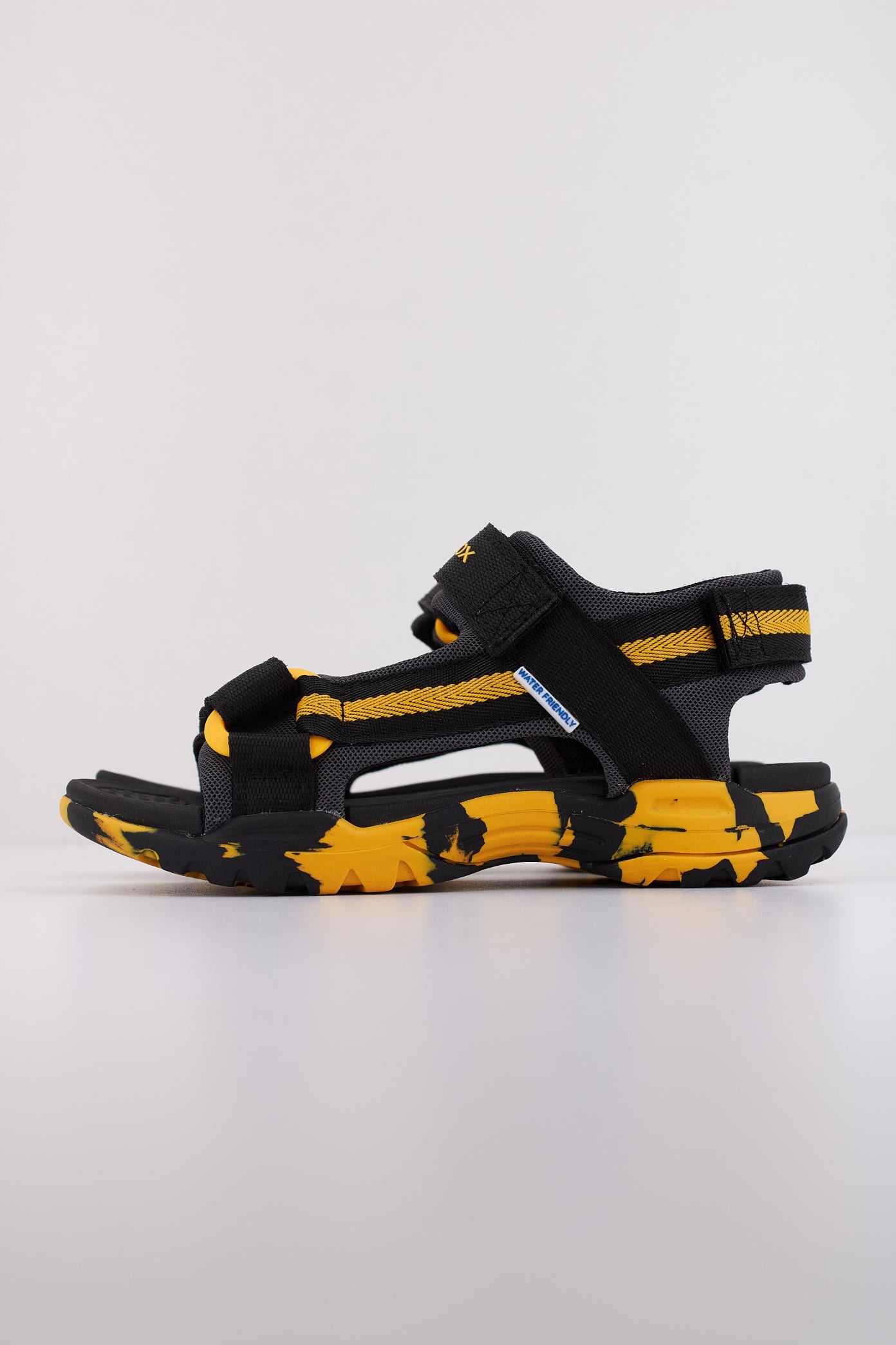 GEOX J BOREALIS B en color NEGRO (1)