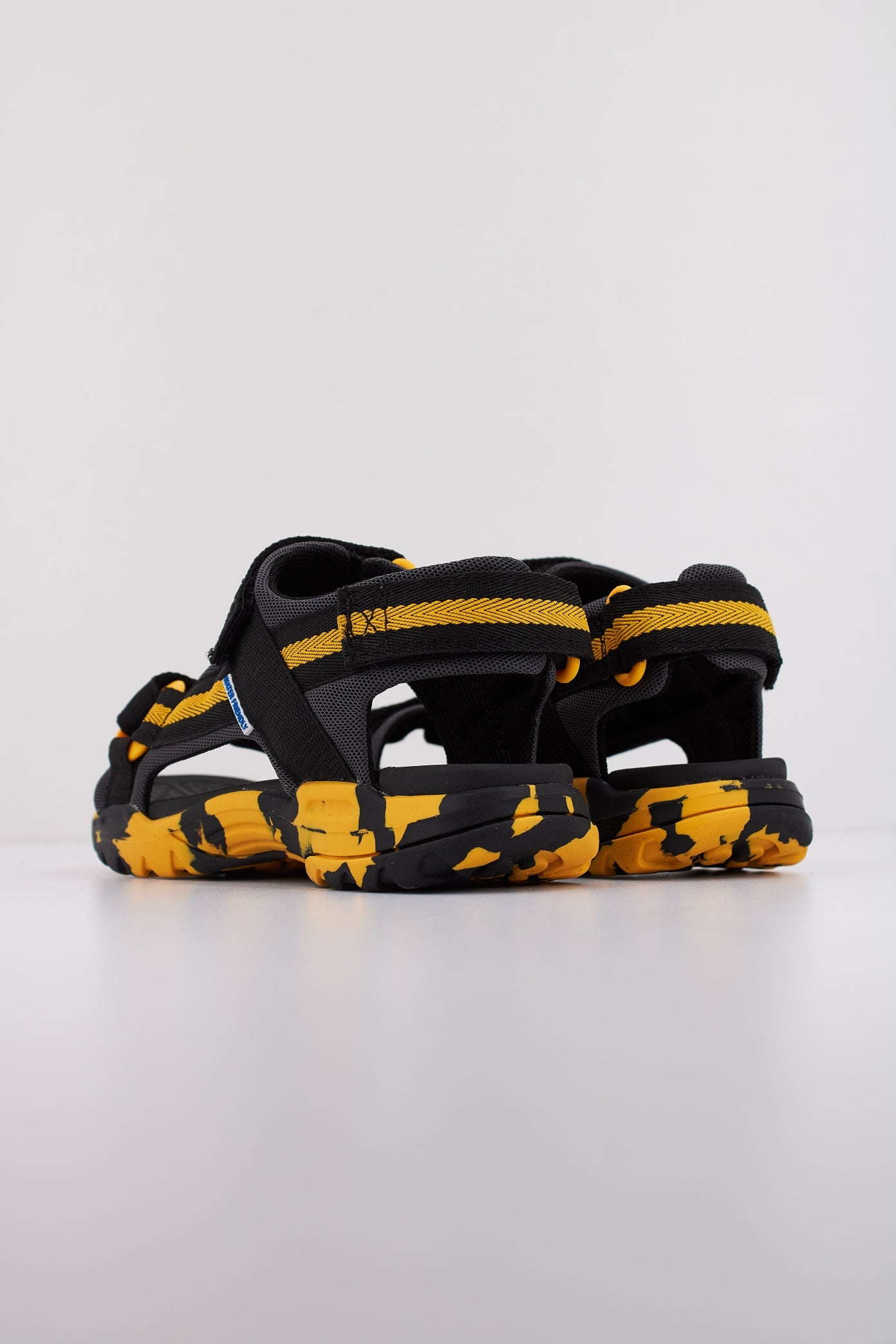 GEOX J BOREALIS B en color NEGRO (4)