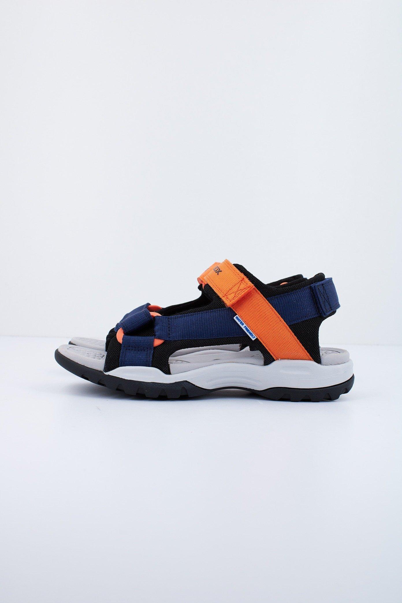 GEOX J BOREALIS B en color AZUL (1)