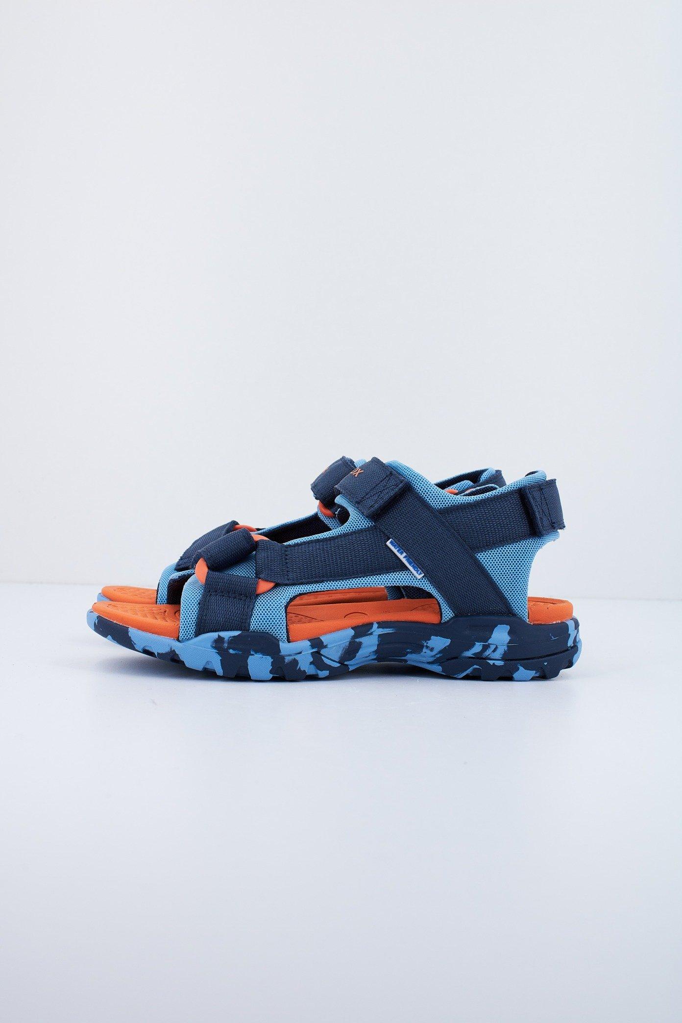 GEOX J BOREALIS B en color AZUL (1)