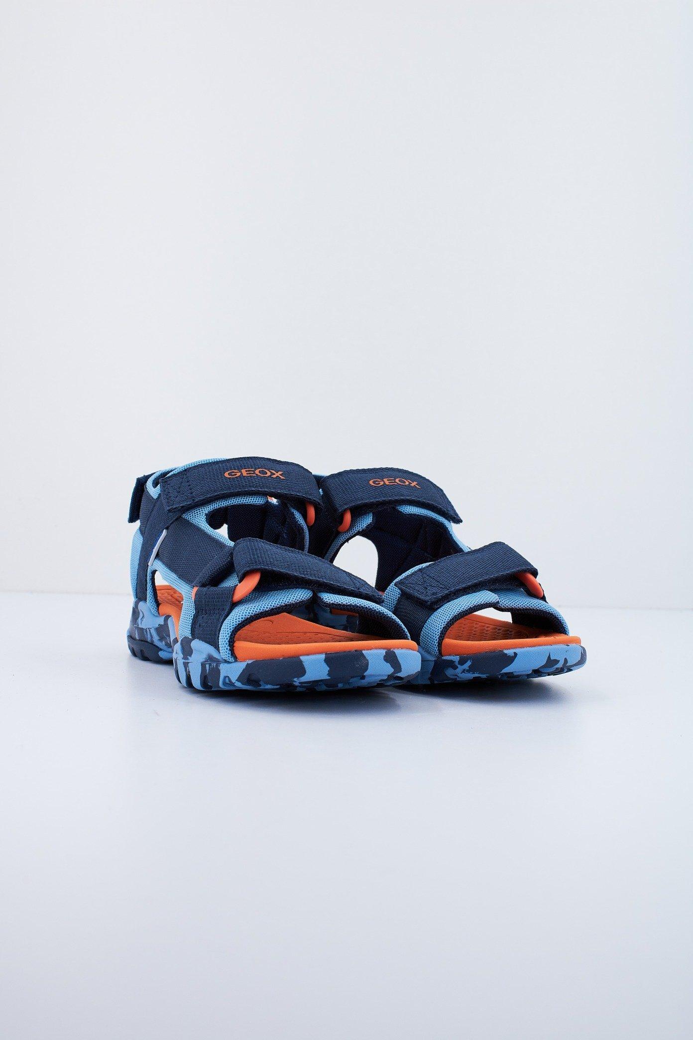 GEOX J BOREALIS B en color AZUL (2)