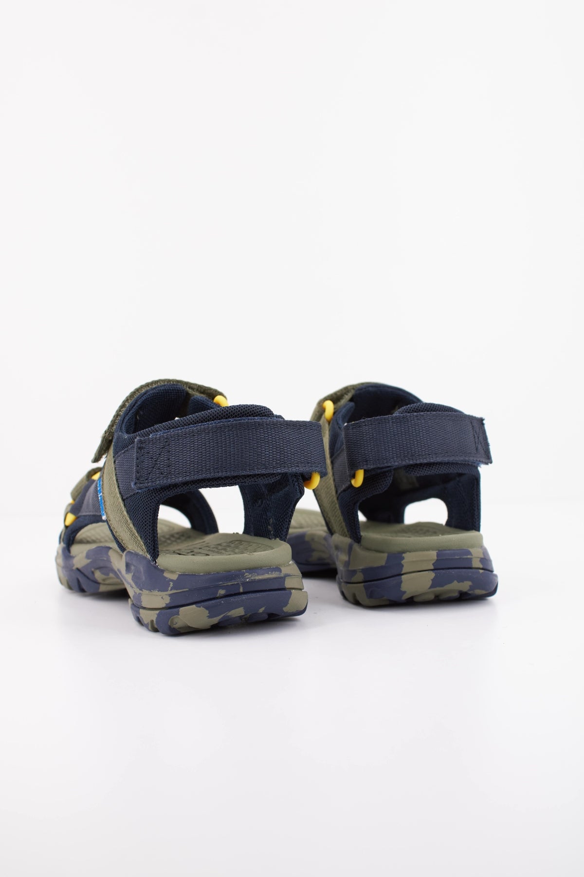 GEOX J BOREALIS B en color VERDE (4)
