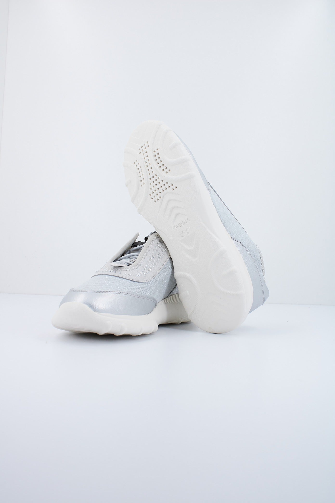 GEOX D ALLENIEE en color PLATA (4)