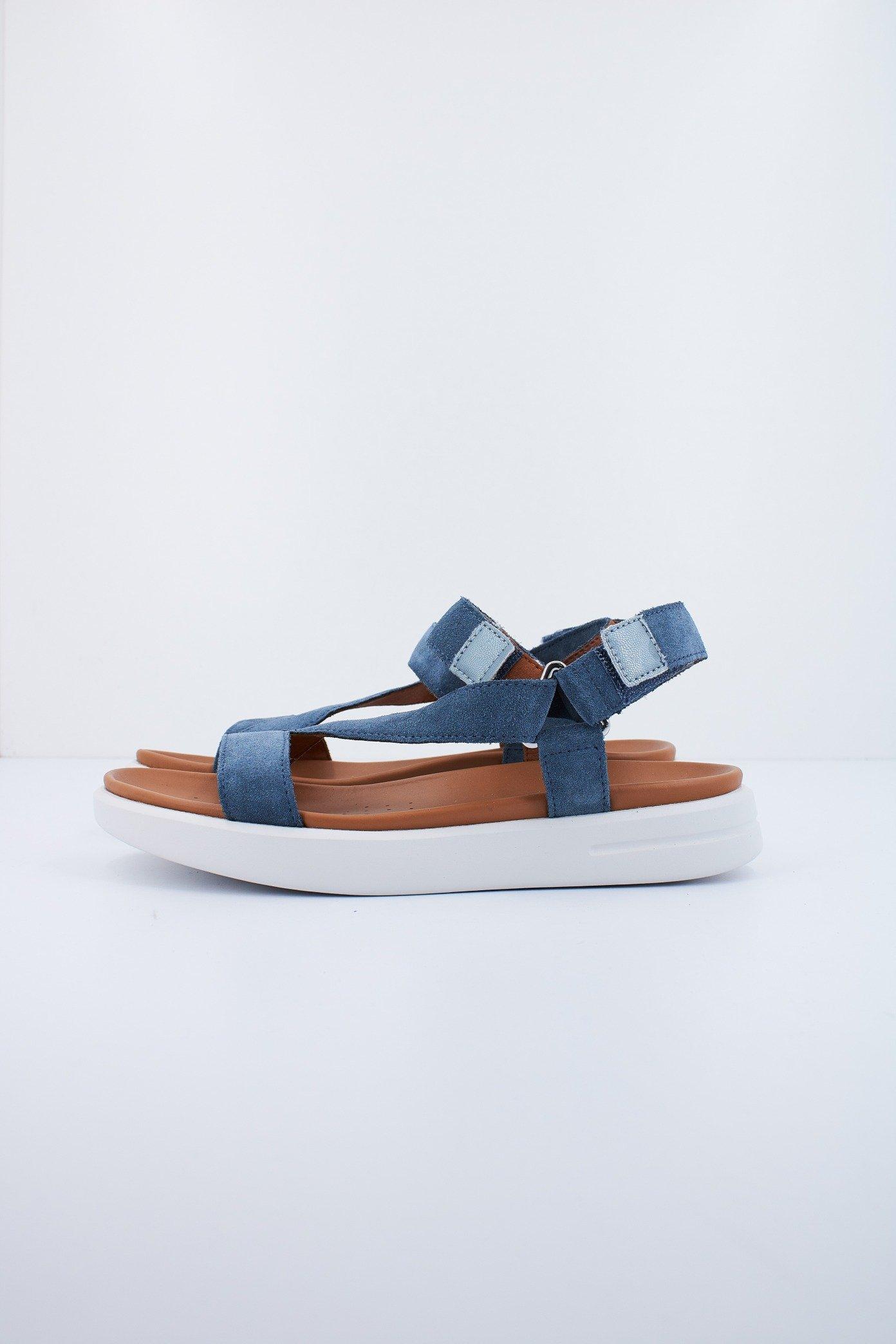 GEOX D XAND S en color AZUL (1)
