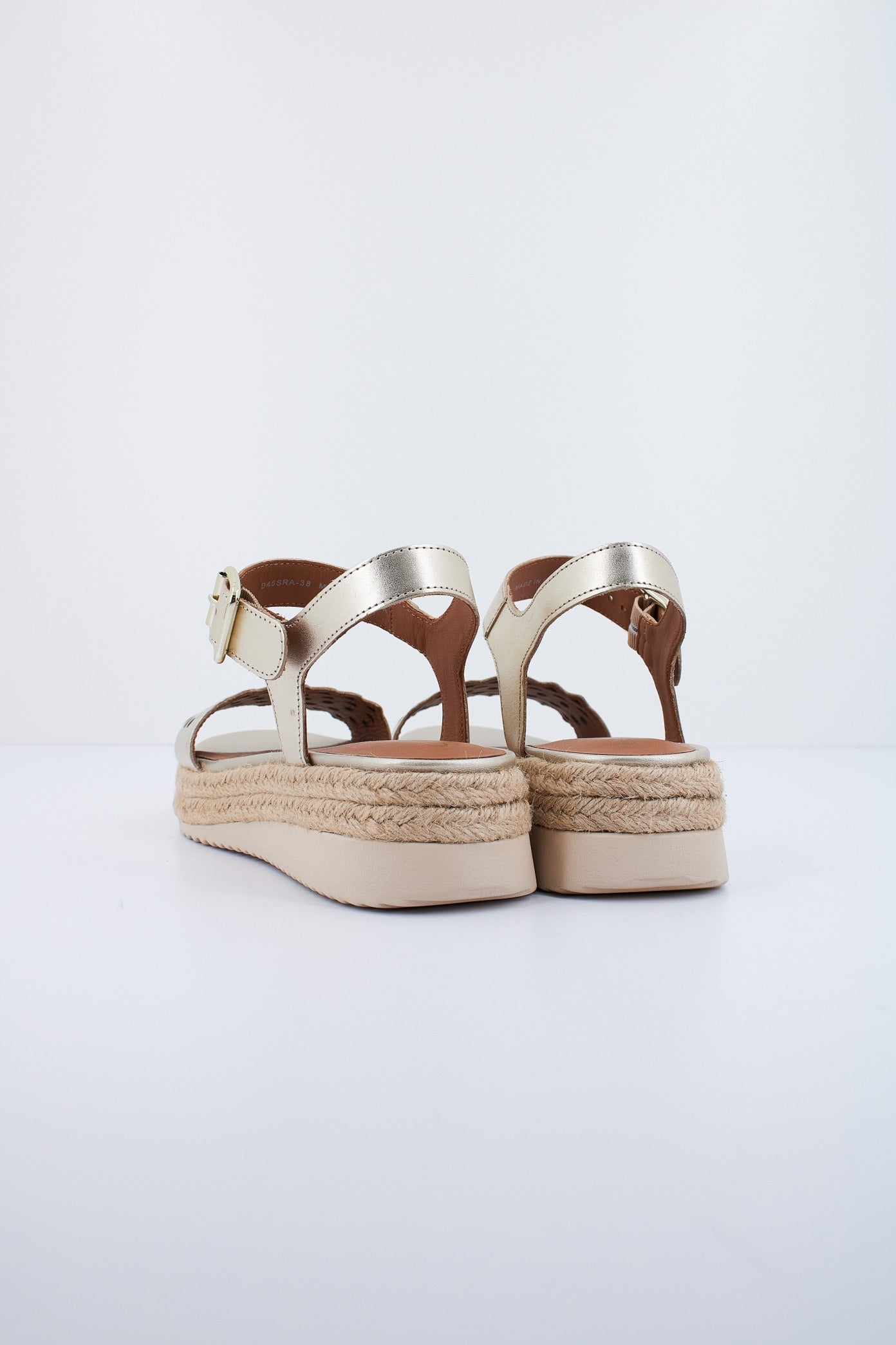 GEOX D EOLIE A en color ORO (3)