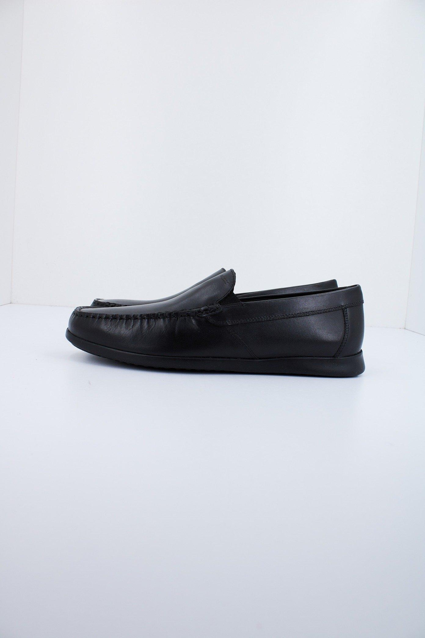 GEOX U UALLE FIT B en color NEGRO (1)