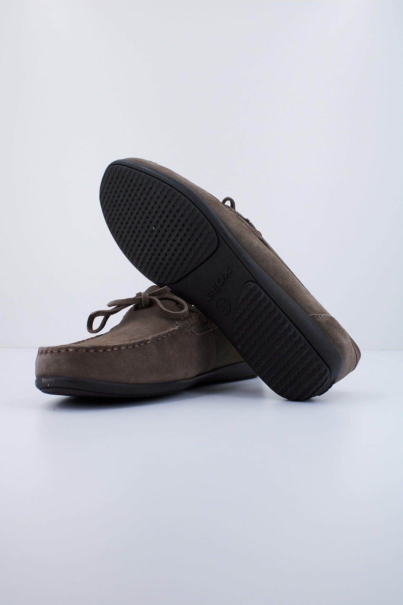 GEOX U ASCANIO A en color GRIS (4)