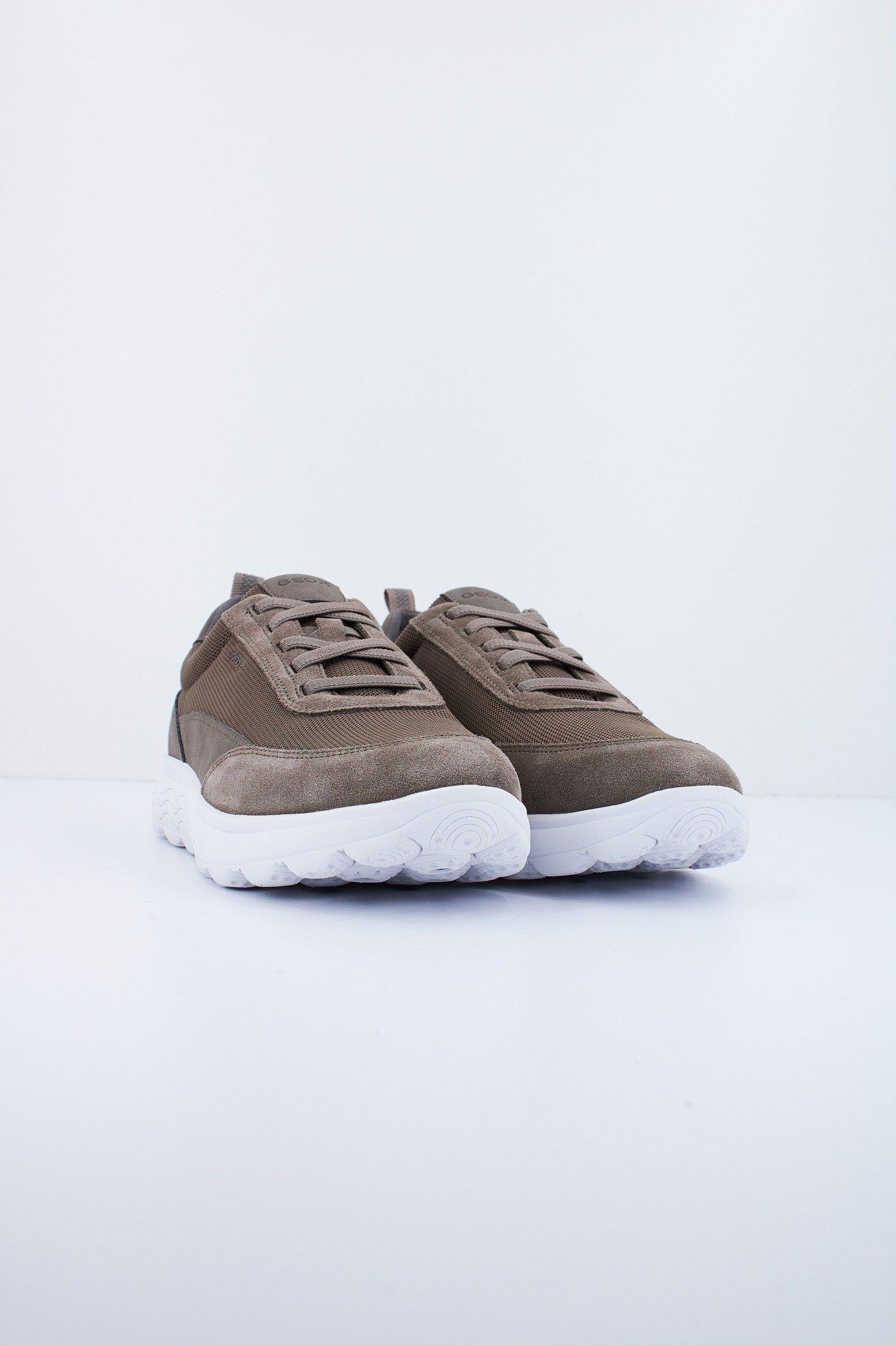 GEOX U SPHERICA A en color BEIS (2)
