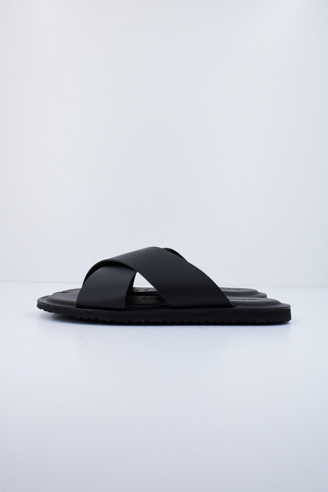 GEOX U ERICE B en color NEGRO (1)