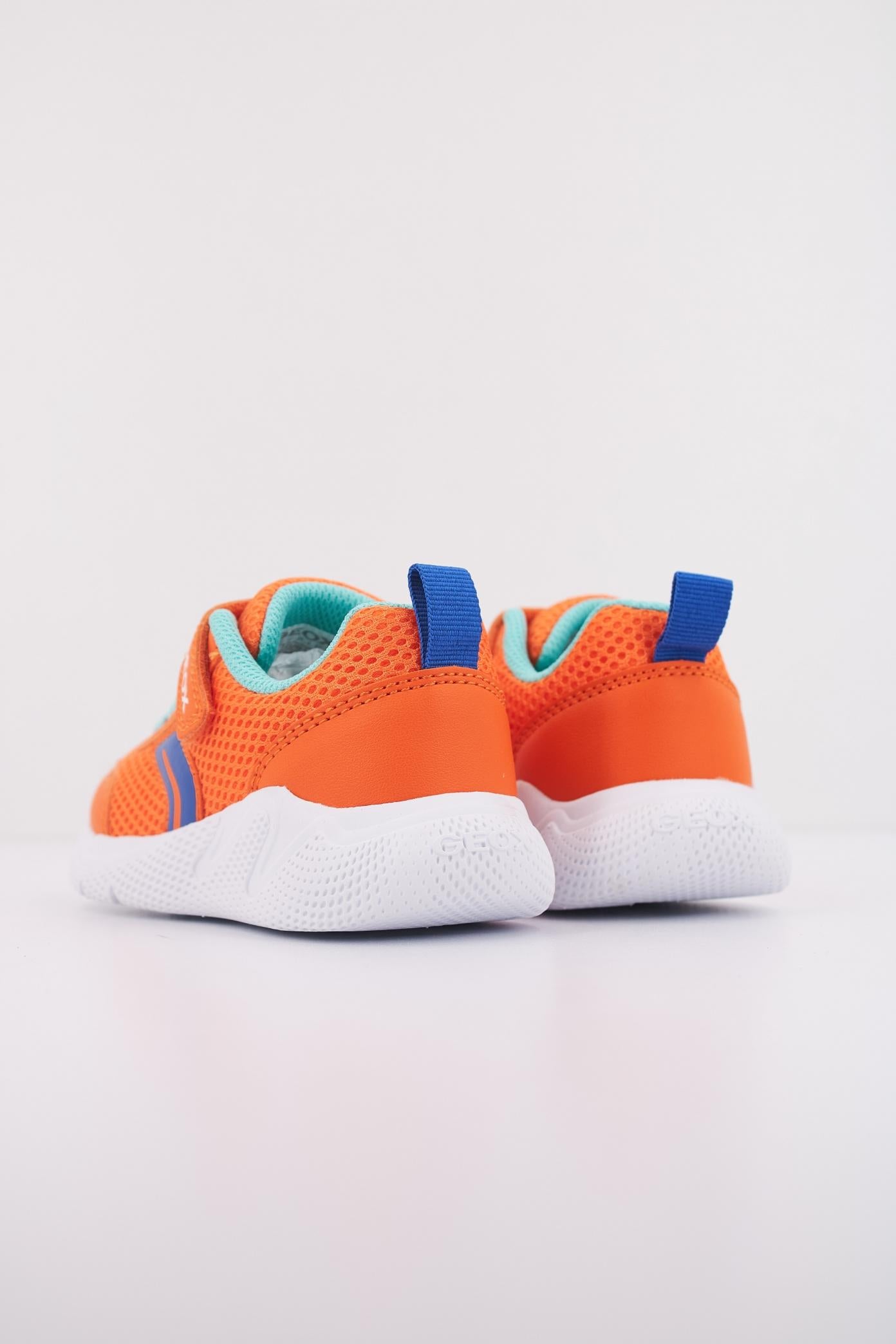 GEOX B SPRINTYE BOY en color NARANJA (4)