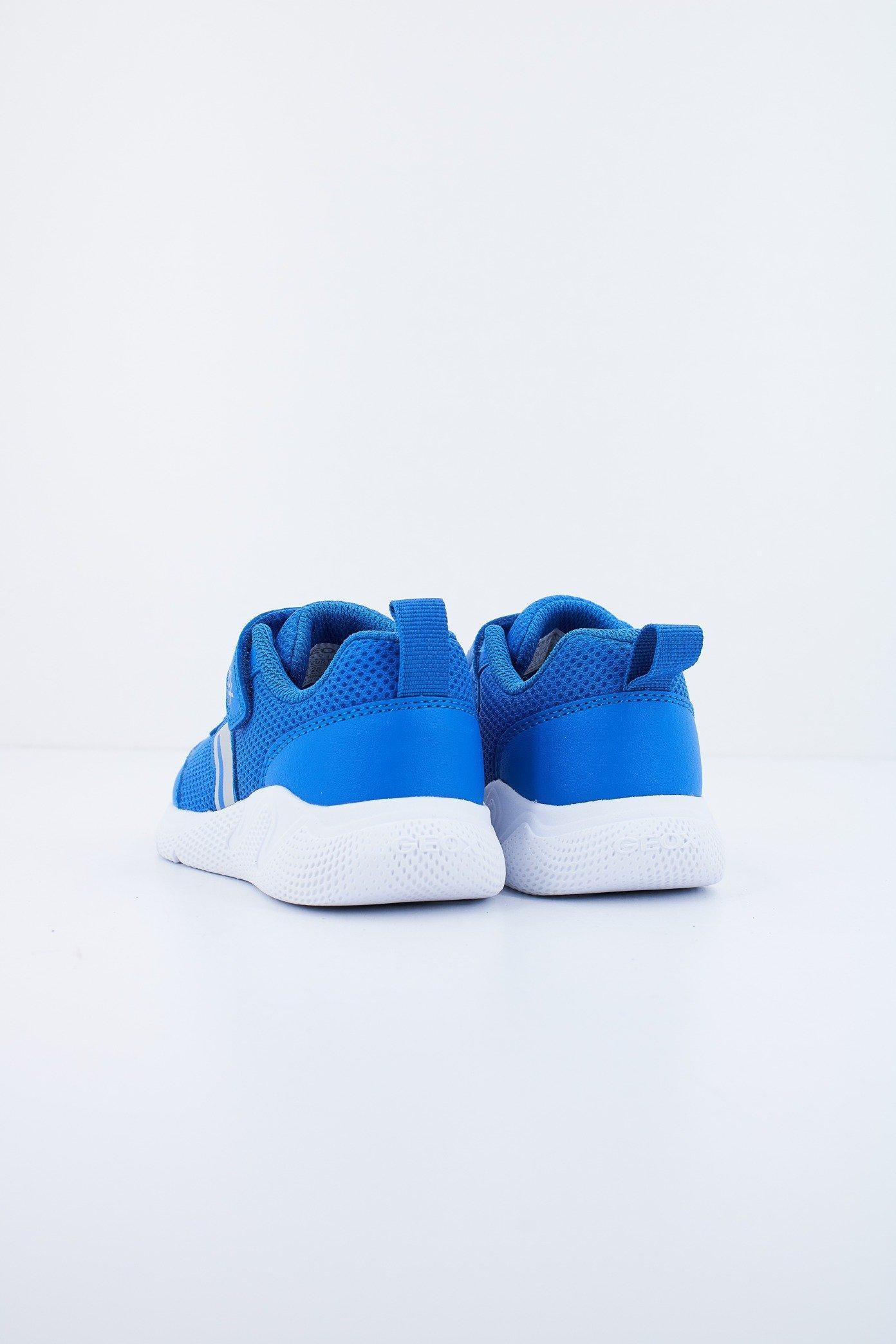 GEOX B SPRINTYE BOY en color AZUL (3)