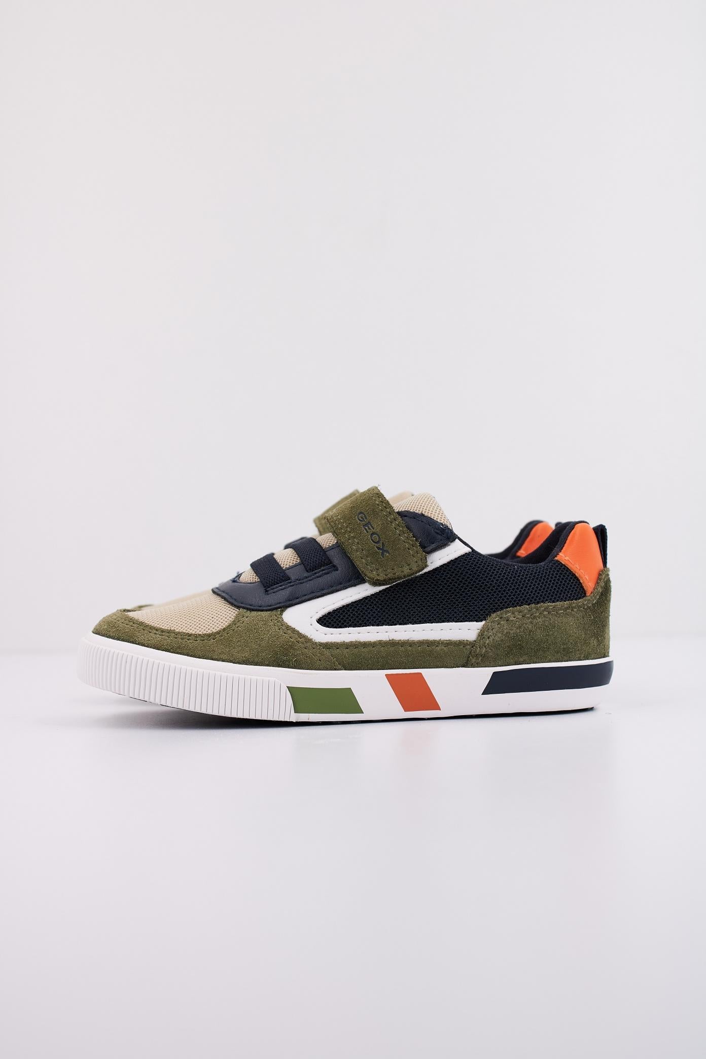 GEOX B KILWI BOY en color VERDE (1)