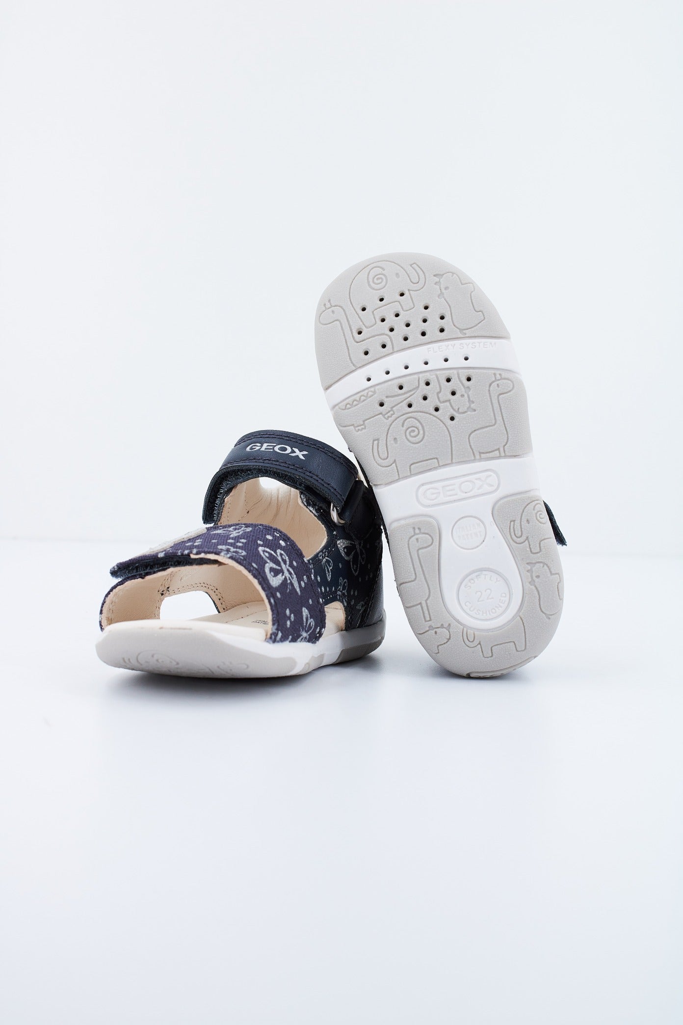 GEOX B SANDAL TAPUZ GIRL en color AZUL (4)