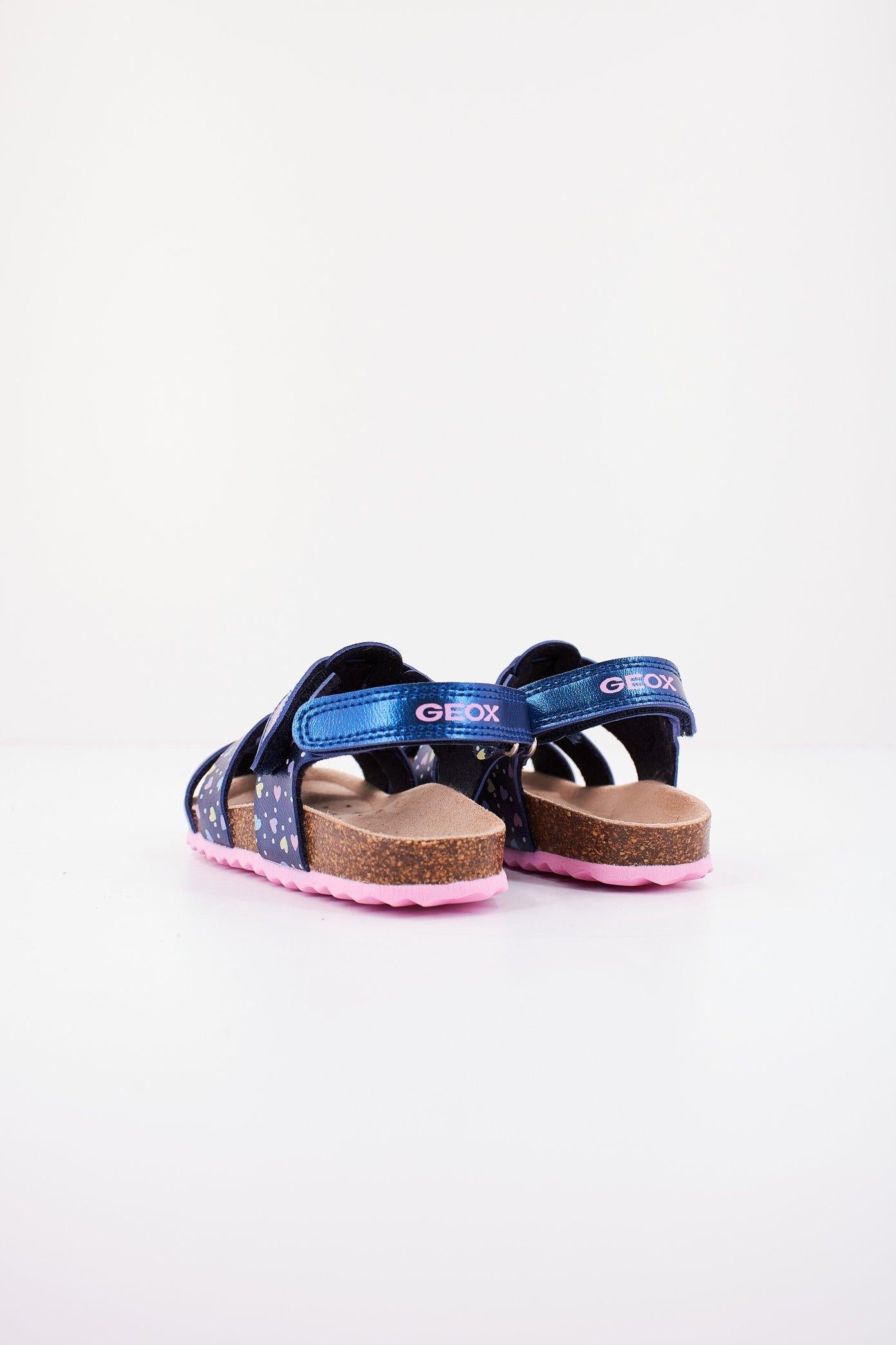 GEOX B SANDAL CHALKI GIRL en color AZUL (3)