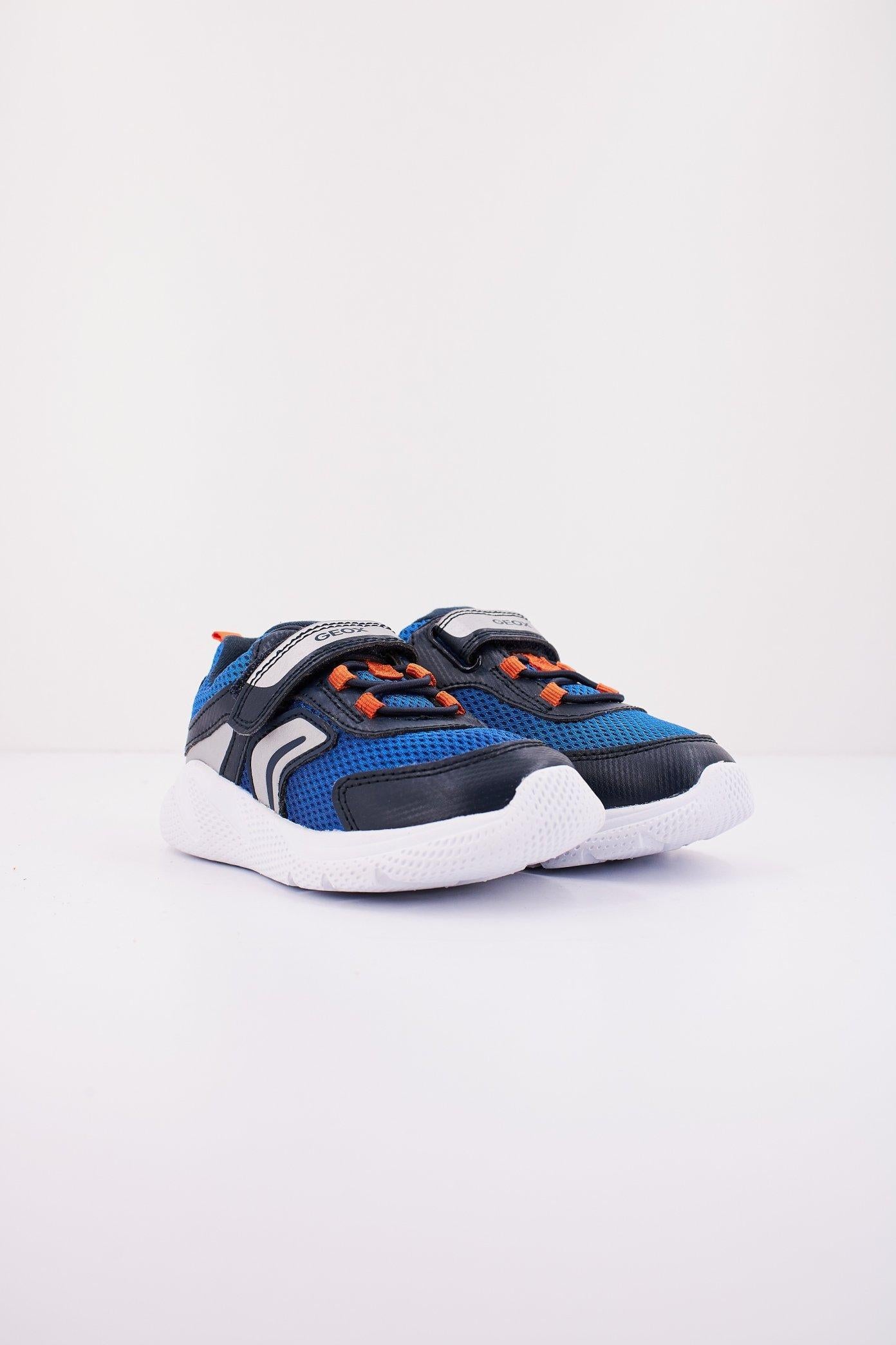 GEOX B SPRINTYE B.F en color AZUL (2)