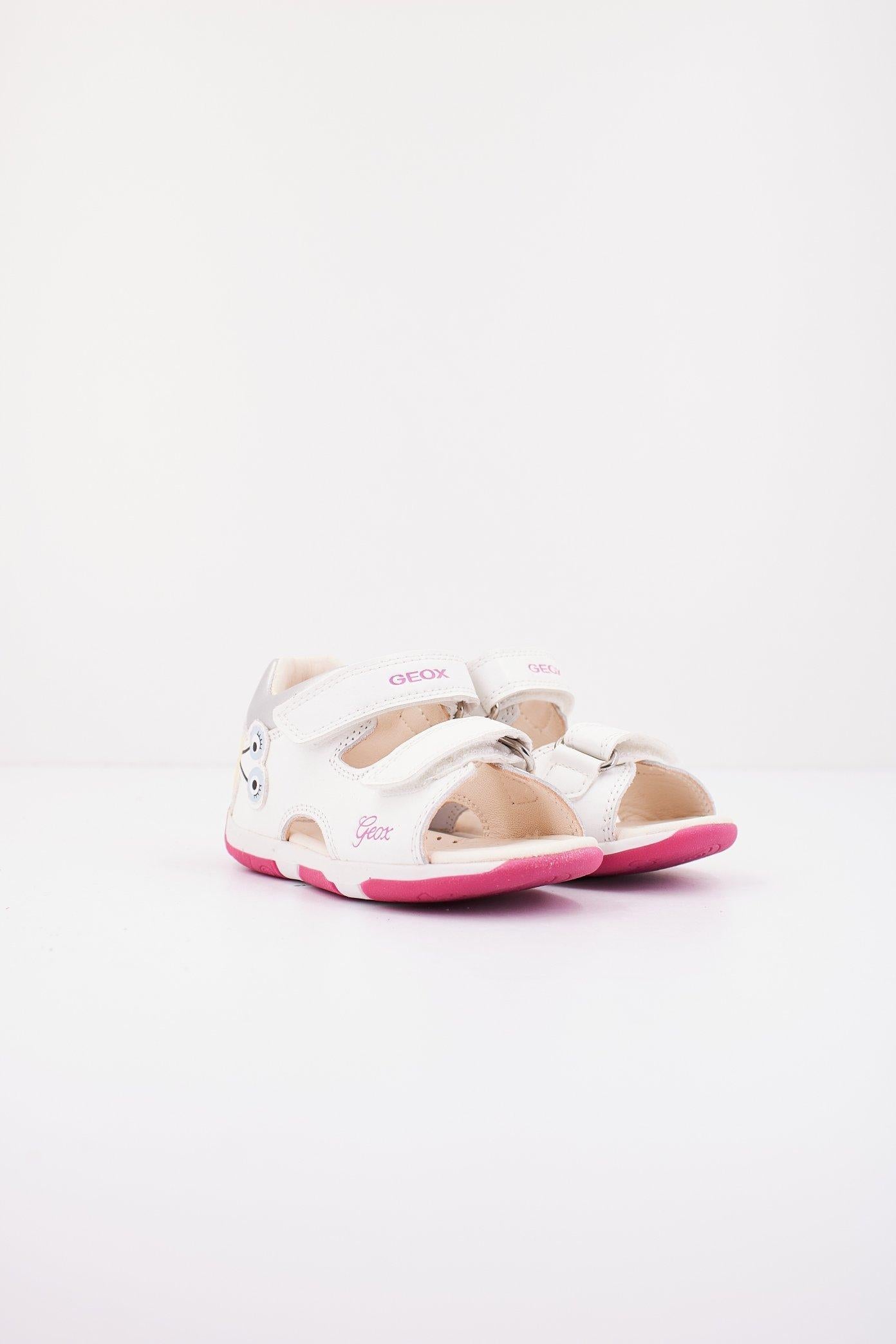 GEOX B SANDAL TAPUZ GIRL en color BLANCO (2)
