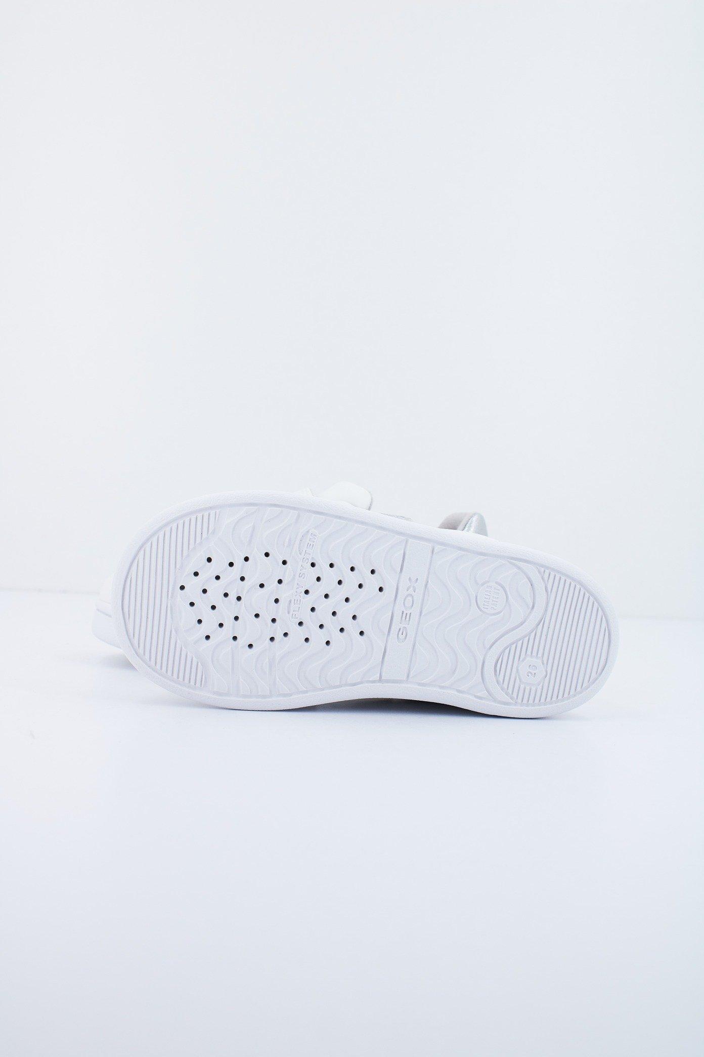 GEOX B DJROCK GIRL en color BLANCO (4)