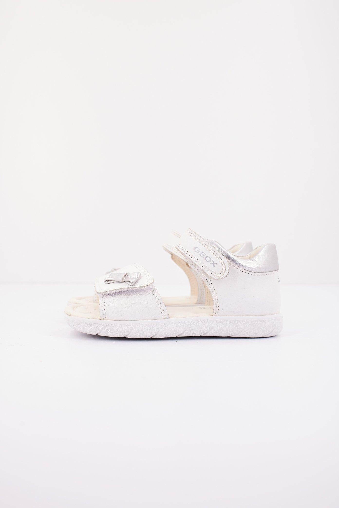 GEOX B SANDAL ALUL GIRL en color BLANCO (1)