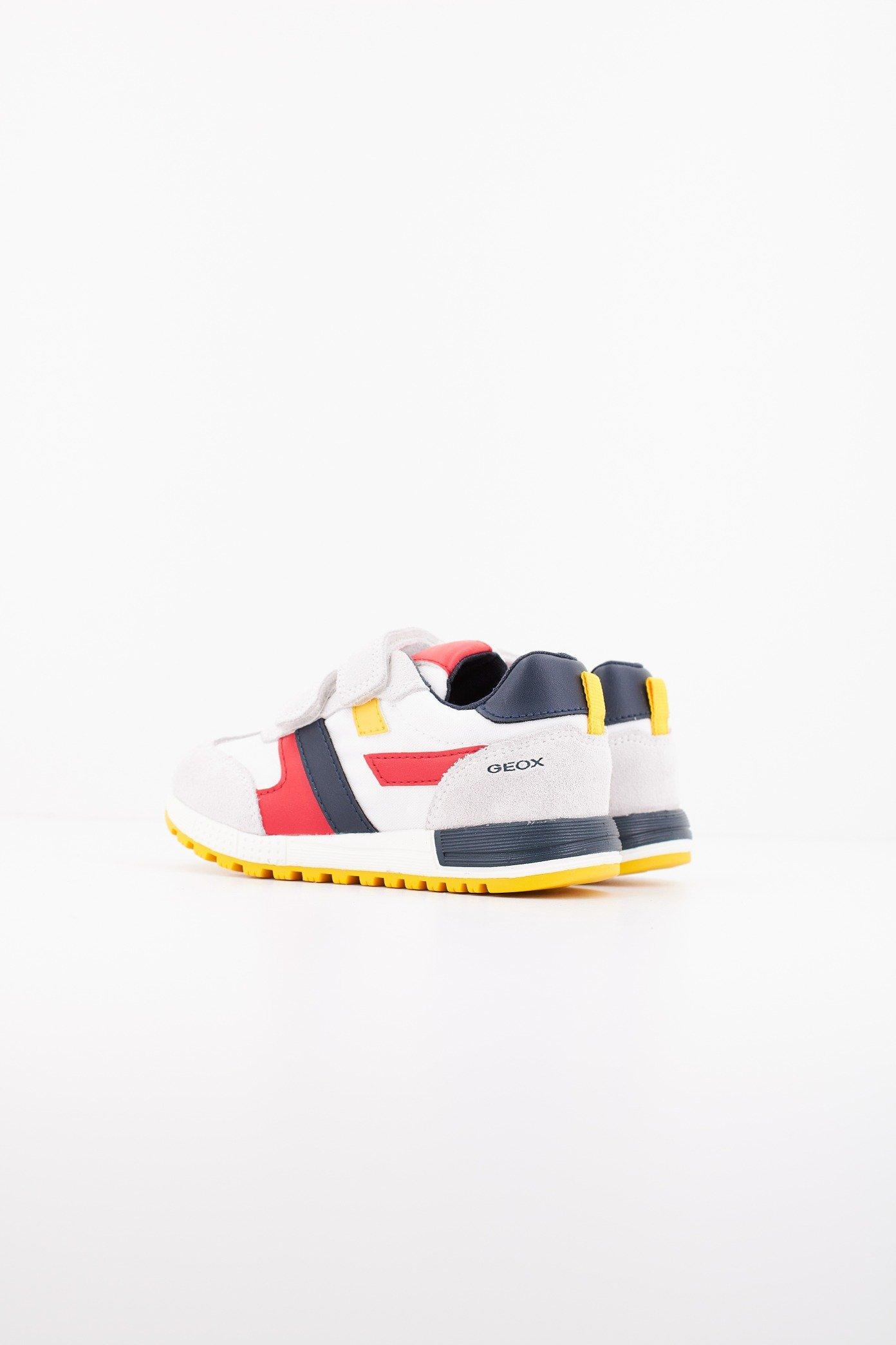 GEOX B ALBEN BOY en color BEIS (3)