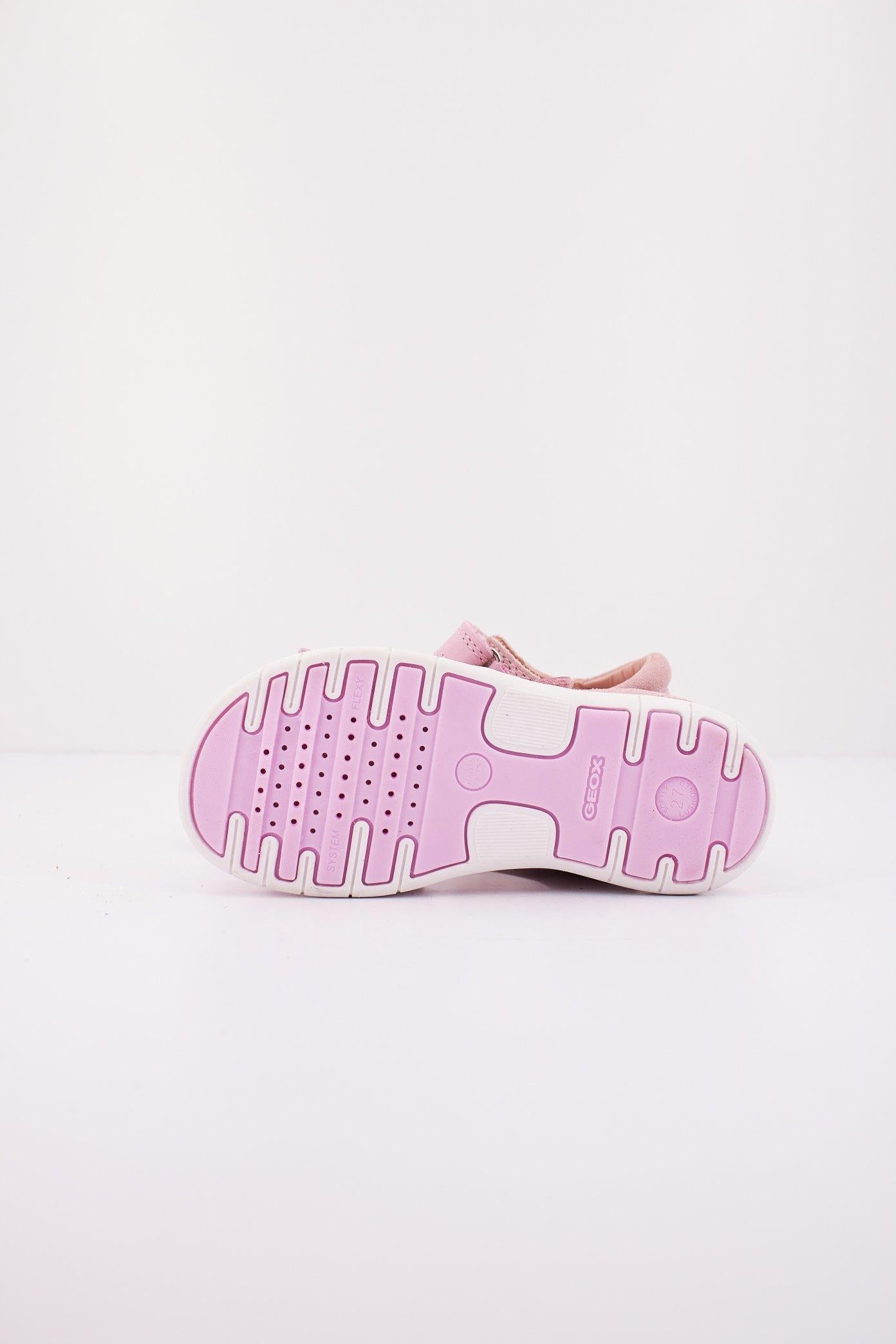 GEOX B SANDAL DELHI GIRL en color ROSA (4)