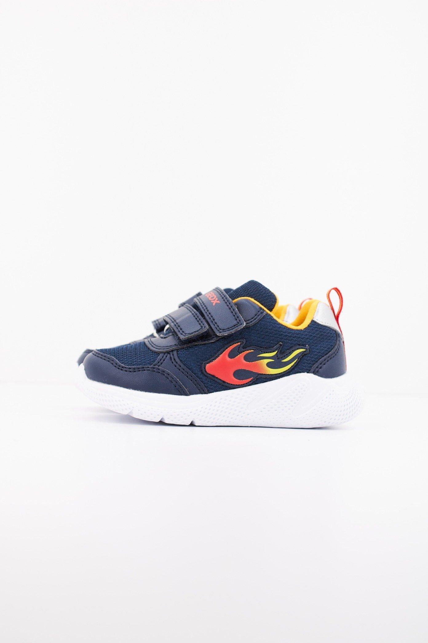 GEOX B SPRINTYE BOY en color AZUL (1)