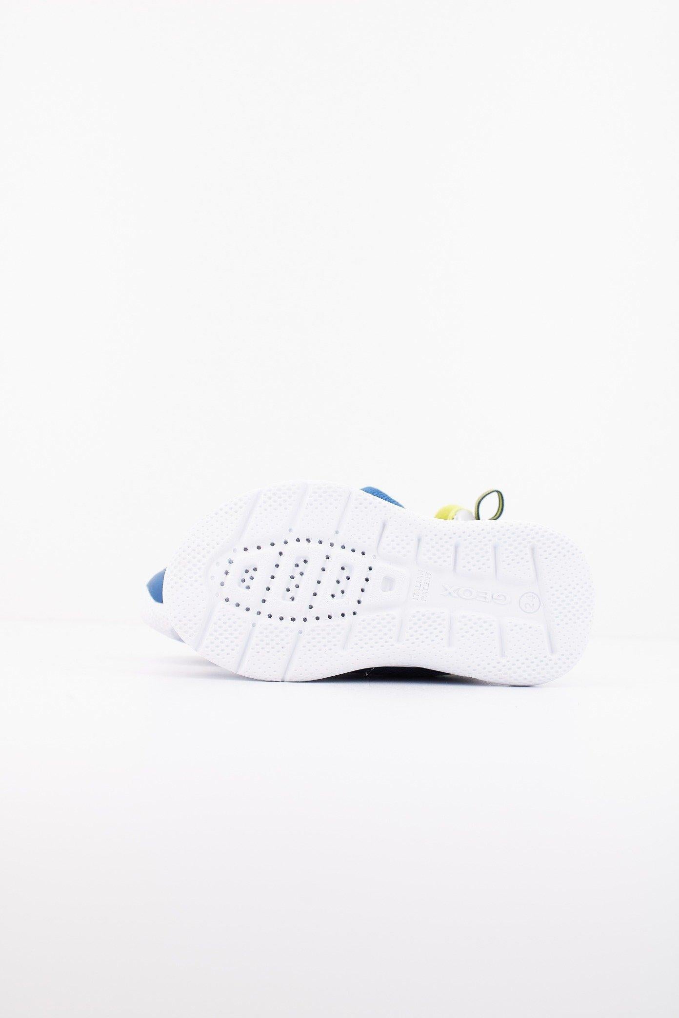 GEOX B SPRINTYE BOY en color AZUL (4)