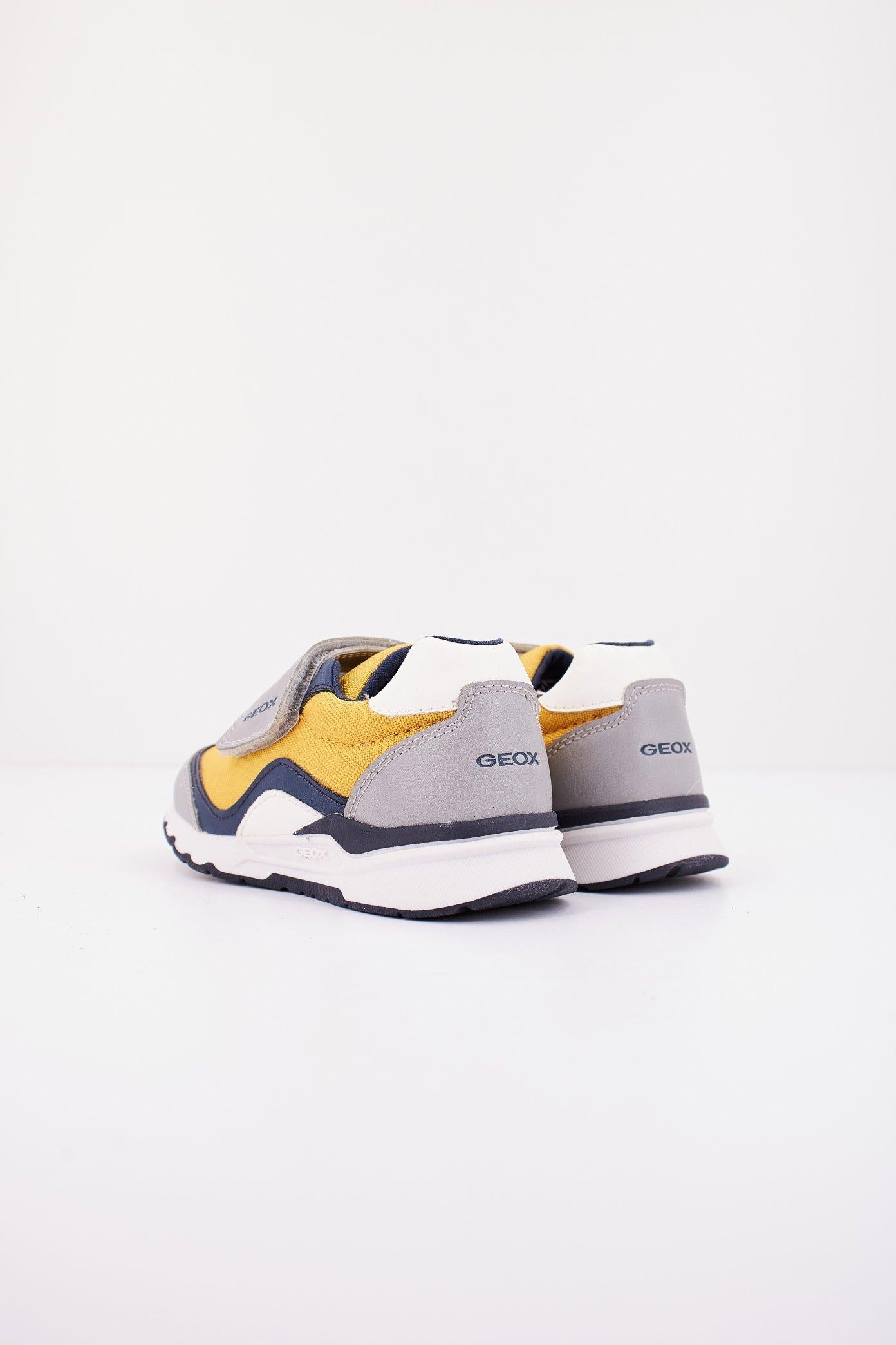 GEOX B PYRIP BOY en color AMARILLO (3)