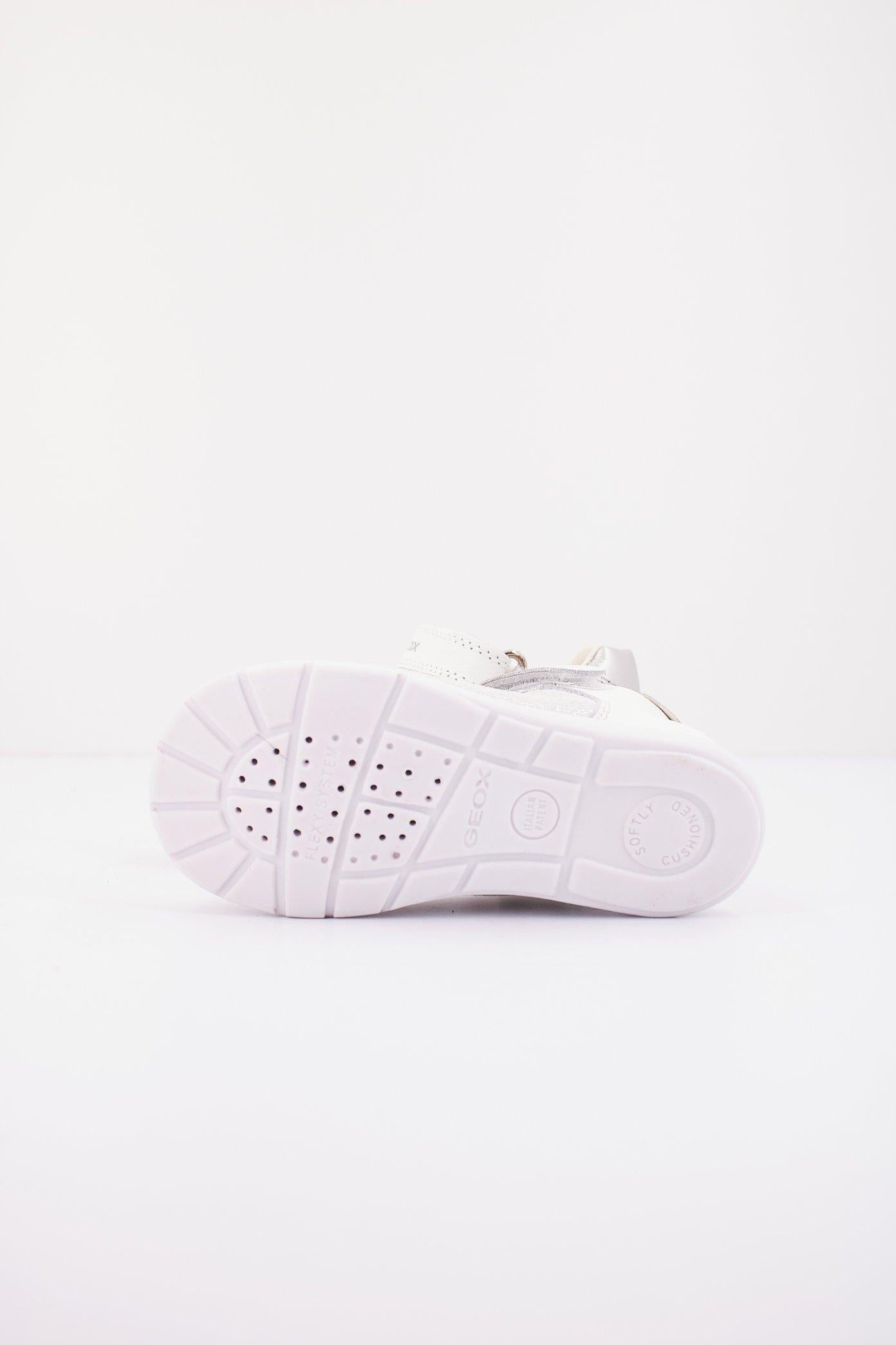GEOX B KAYTAN en color BLANCO (4)