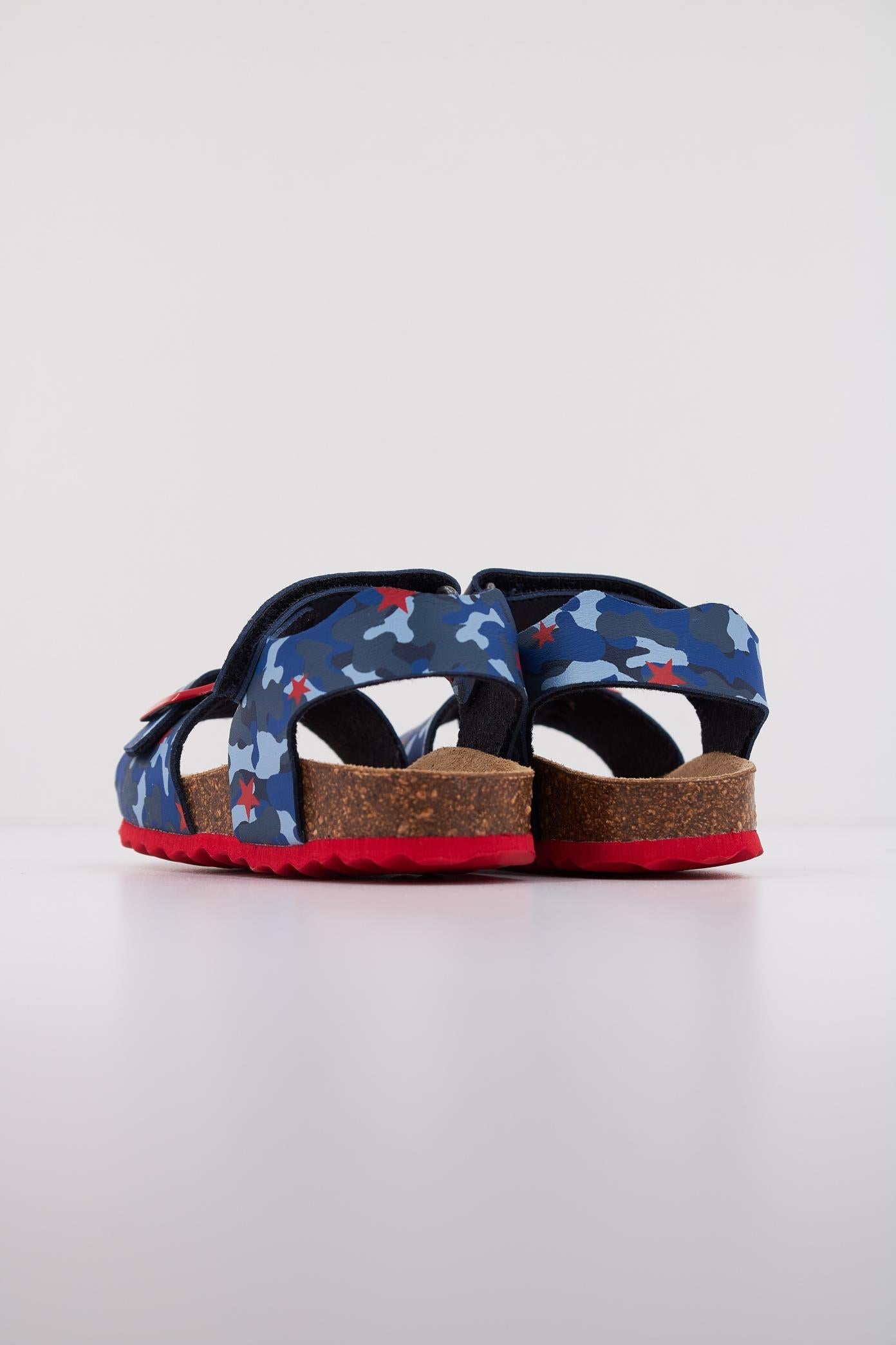 GEOX B SANDAL CHALKI BOY en color AZUL (4)