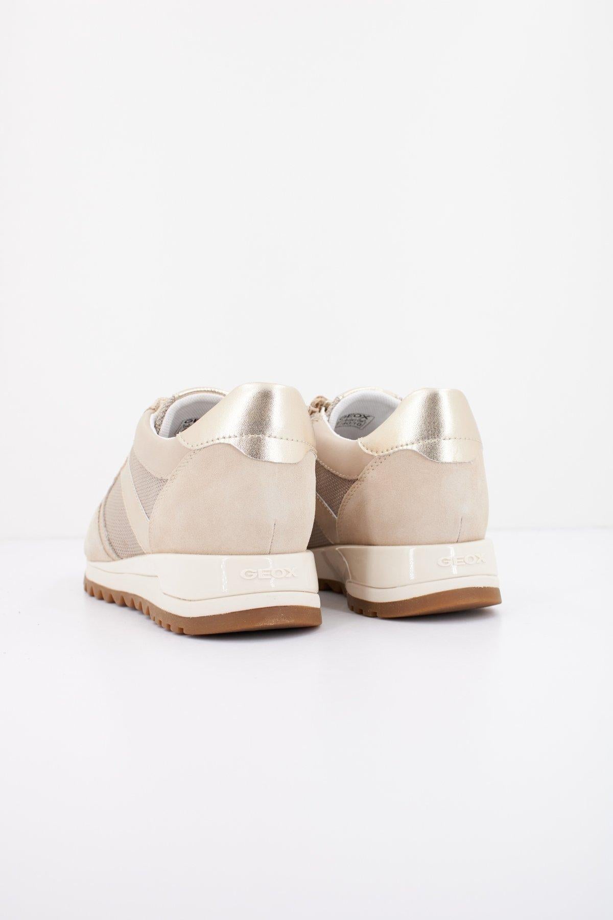 GEOX D TABELYA en color ORO (3)