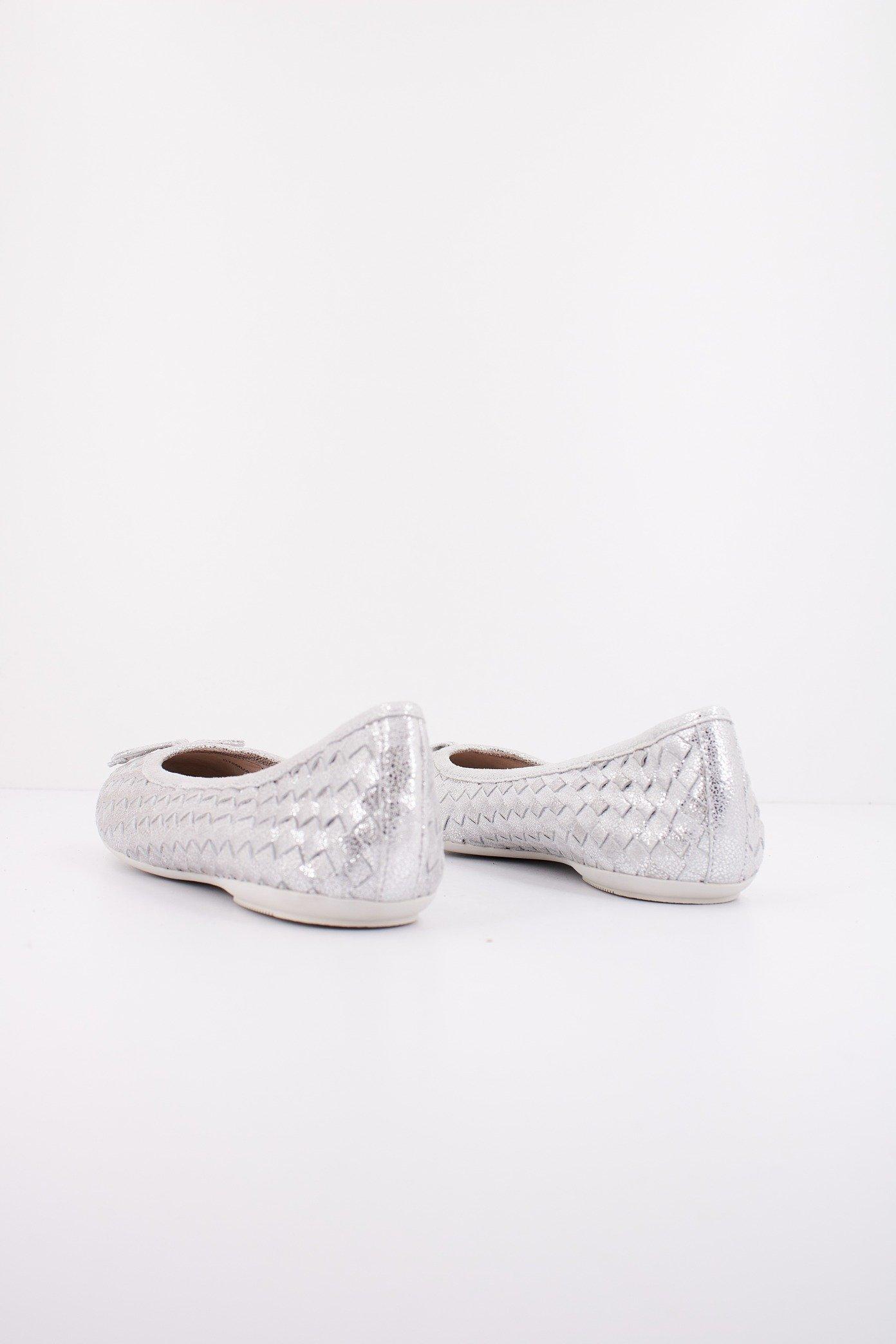 GEOX D PALMARIA en color PLATA (3)