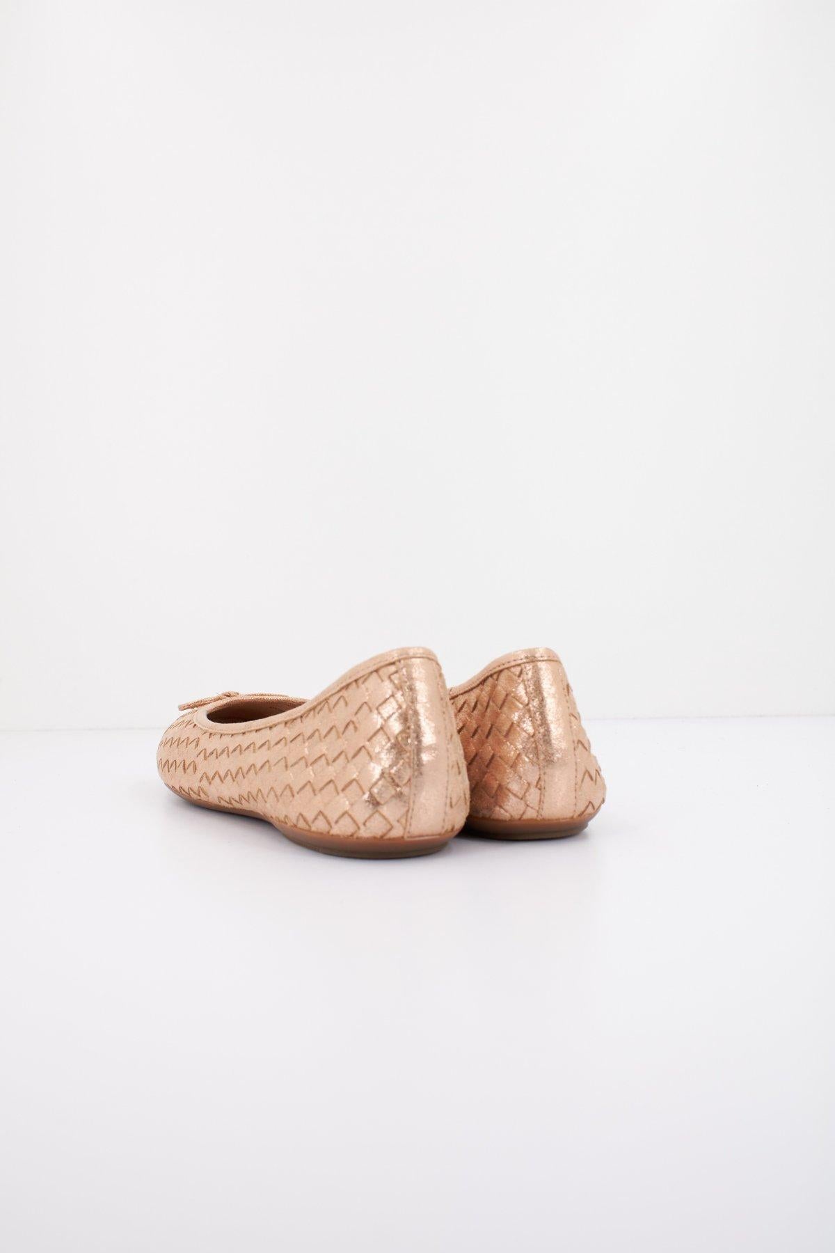 GEOX D PALMARIA en color ORO (3)