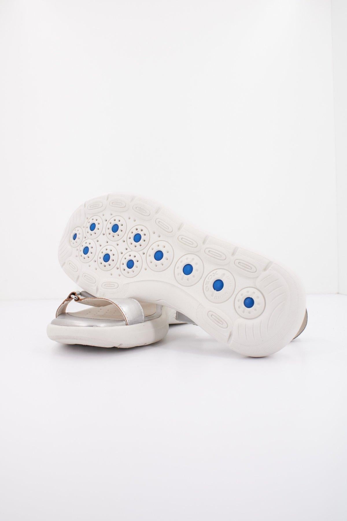 GEOX D SPHERICA ECW en color PLATA (4)