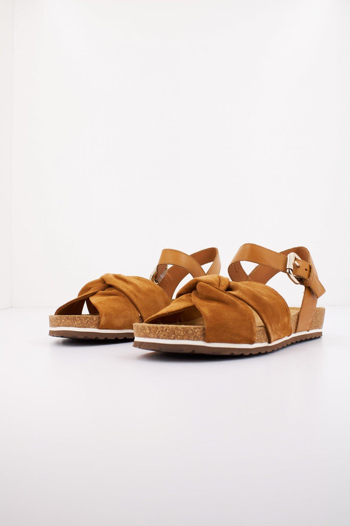 GEOX D SPENSIERATA en color MARRON (2)