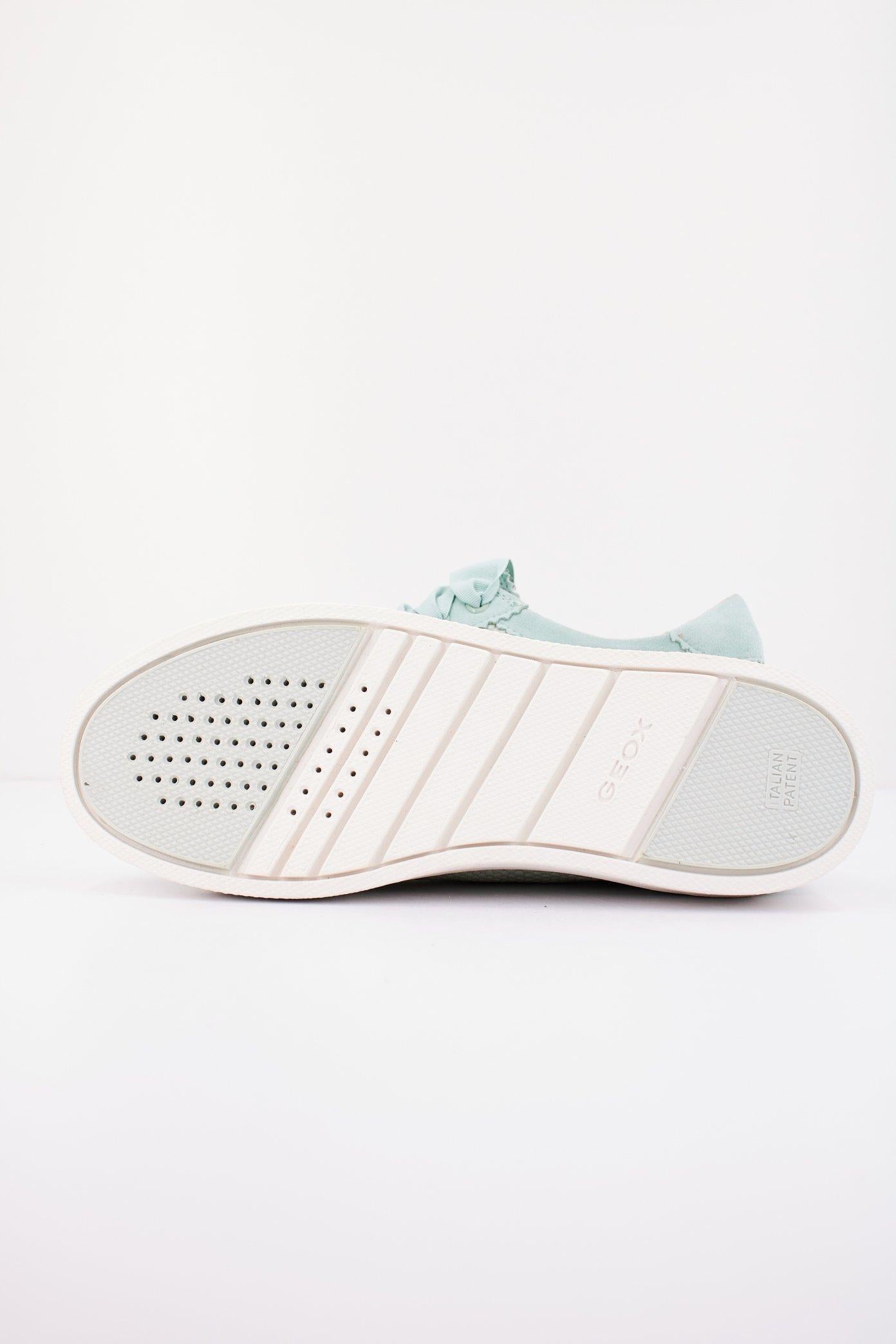 GEOX D SKYELY en color VERDE (4)