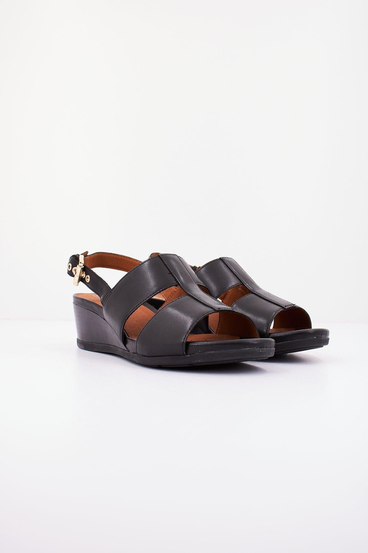 GEOX D MARYKARMEN en color NEGRO (2)