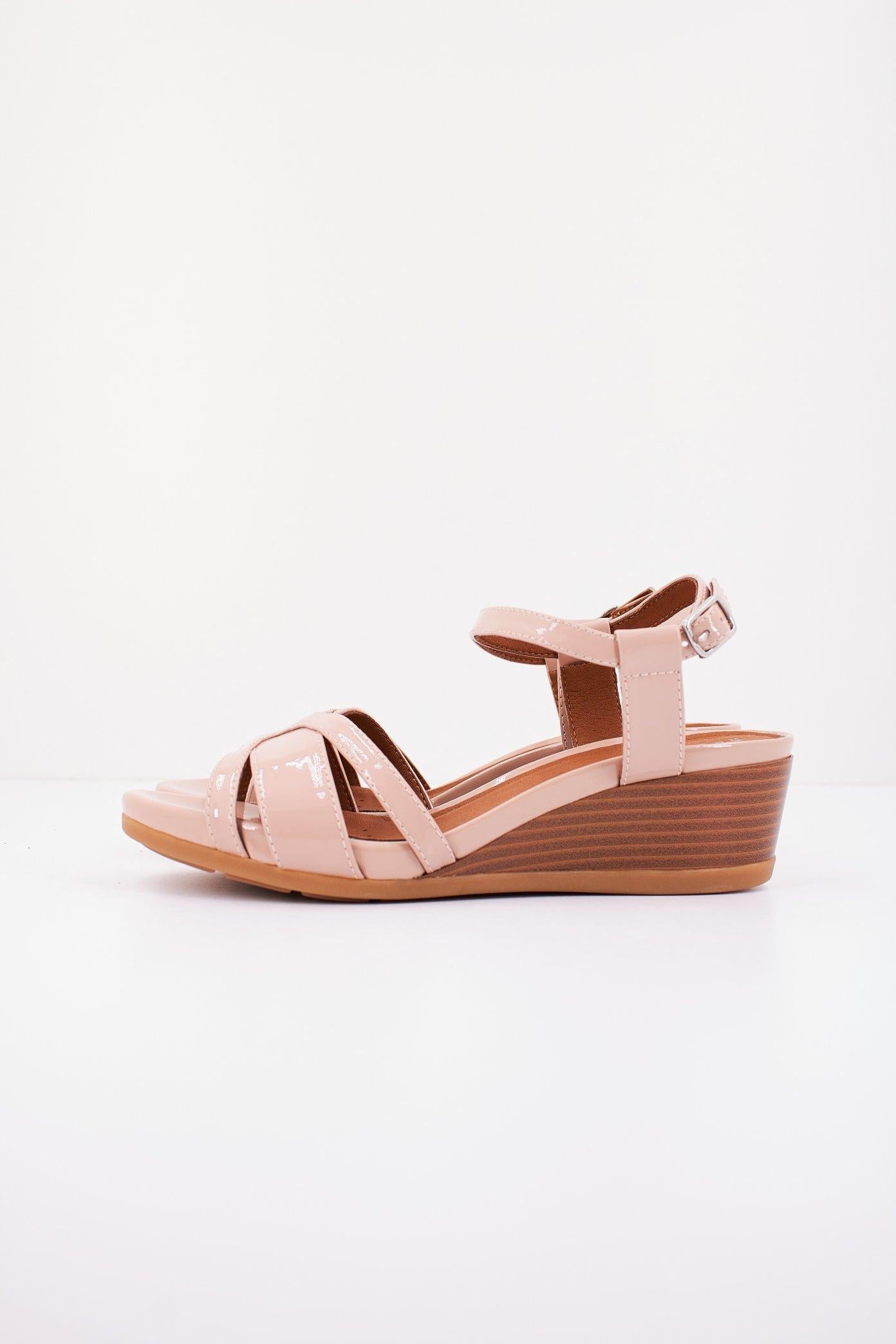 GEOX D MARYKARMEN en color NUDE (1)