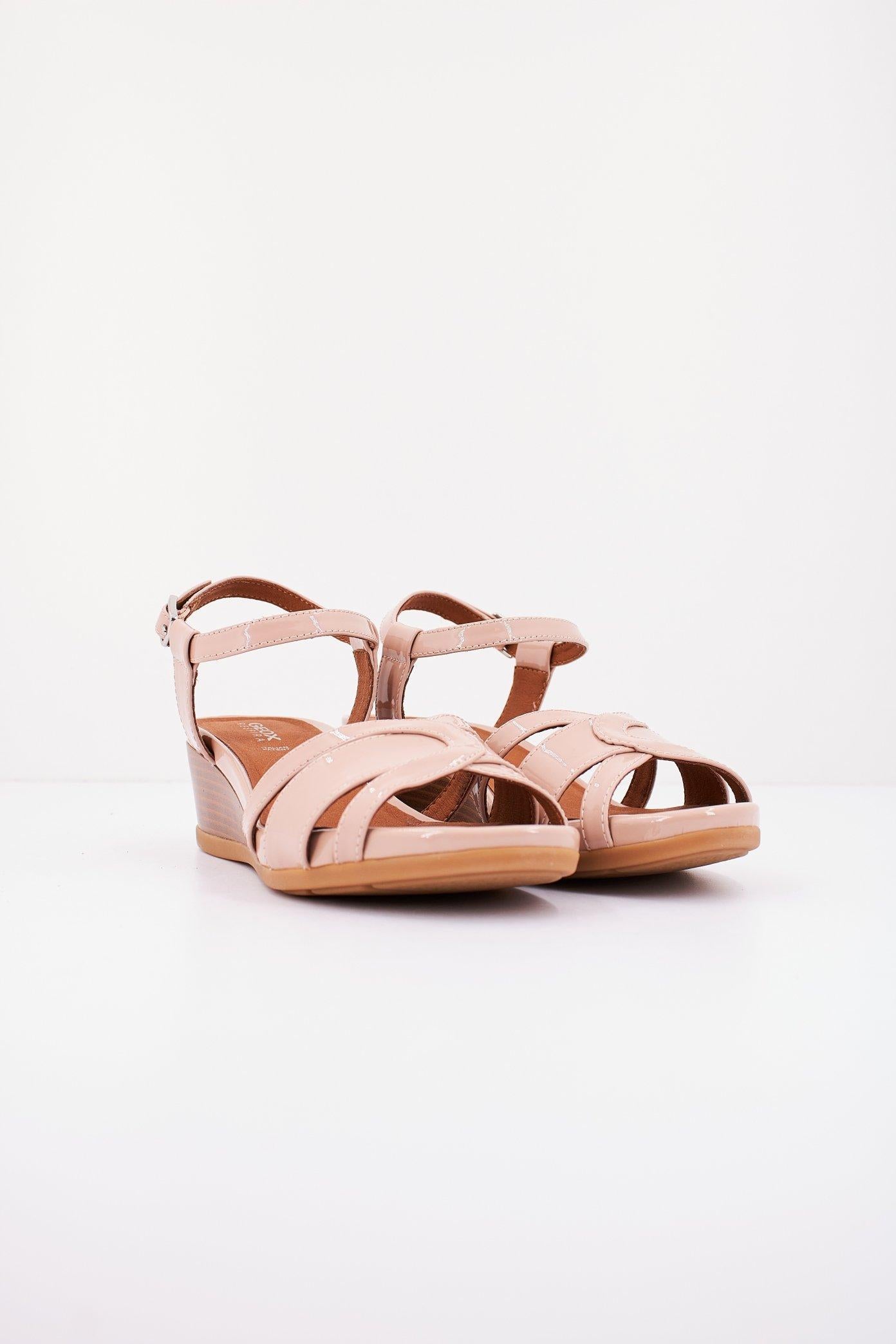 GEOX D MARYKARMEN en color NUDE (2)