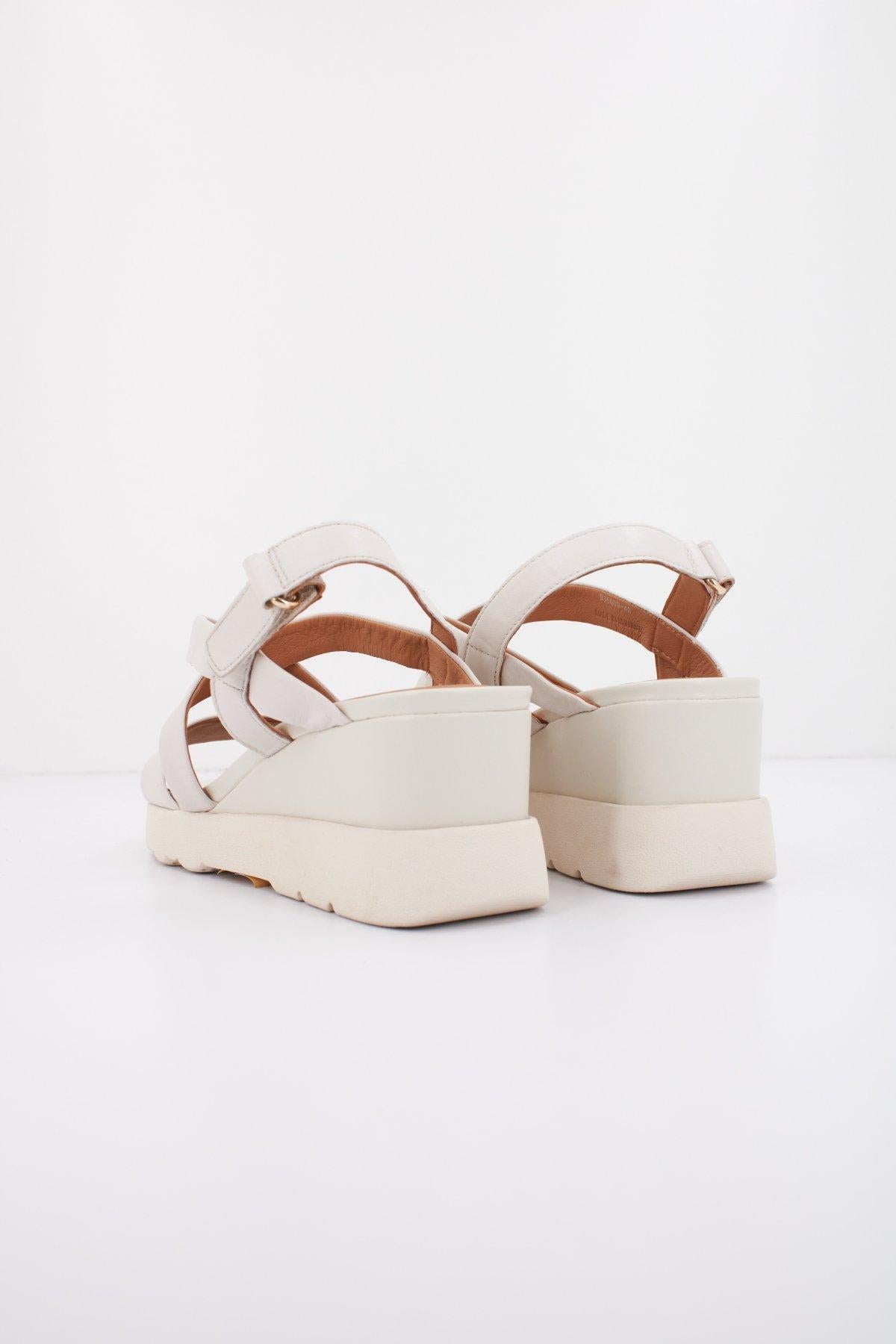 GEOX D SPHERICA EC en color BLANCO (3)