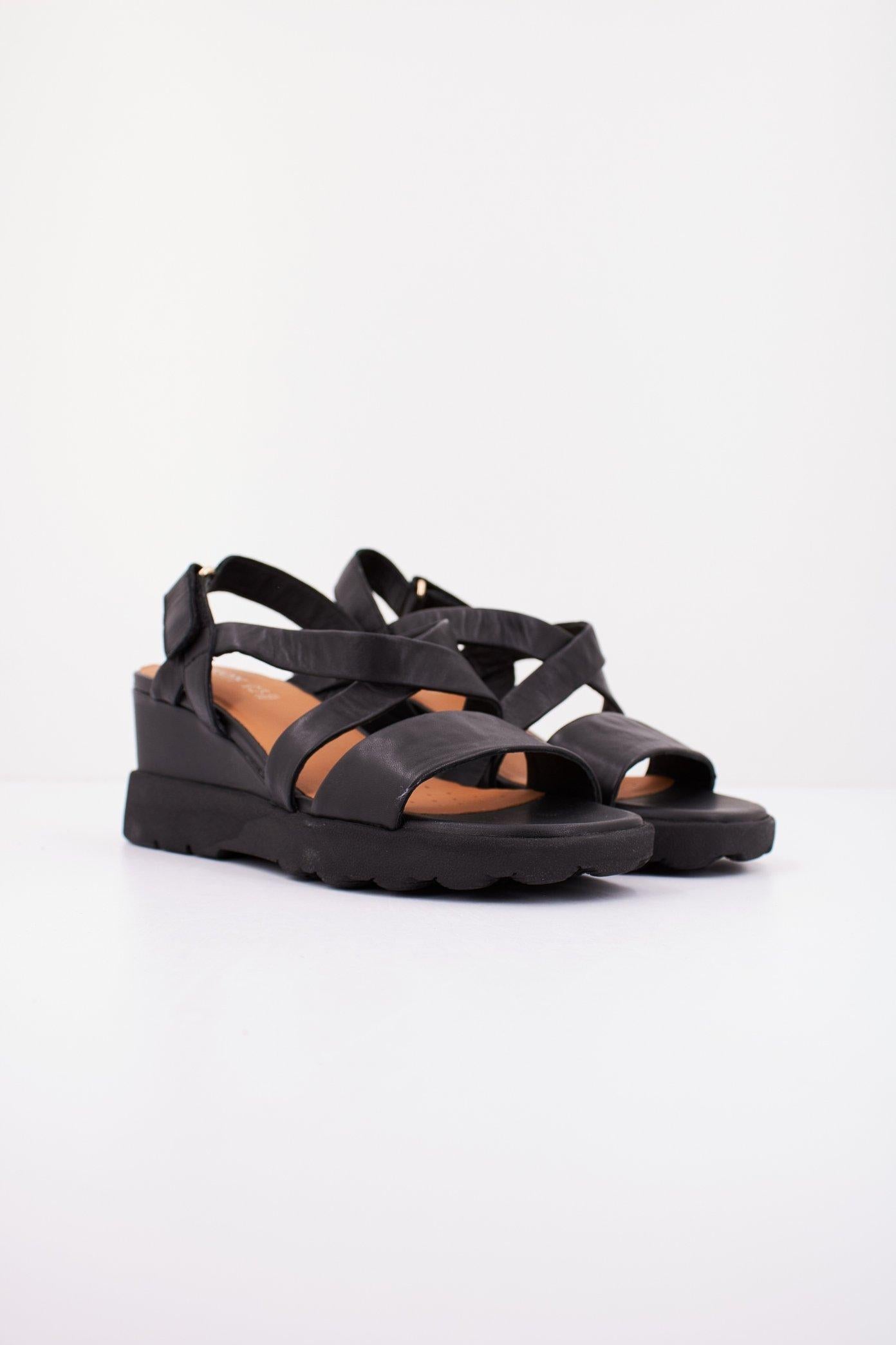 GEOX D SPHERICA EC en color NEGRO (2)