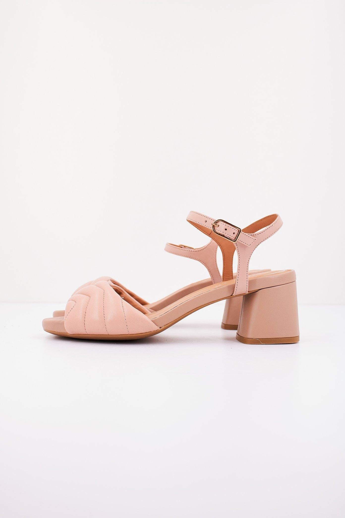 GEOX D GENZIANA MID en color NUDE (1)