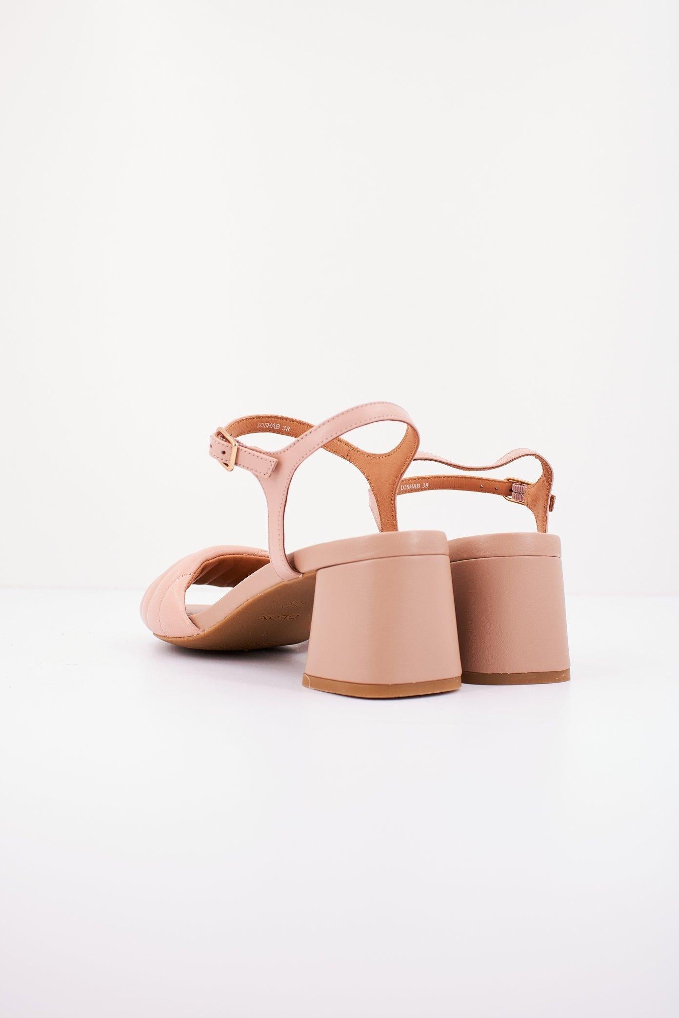 GEOX D GENZIANA MID en color NUDE (3)