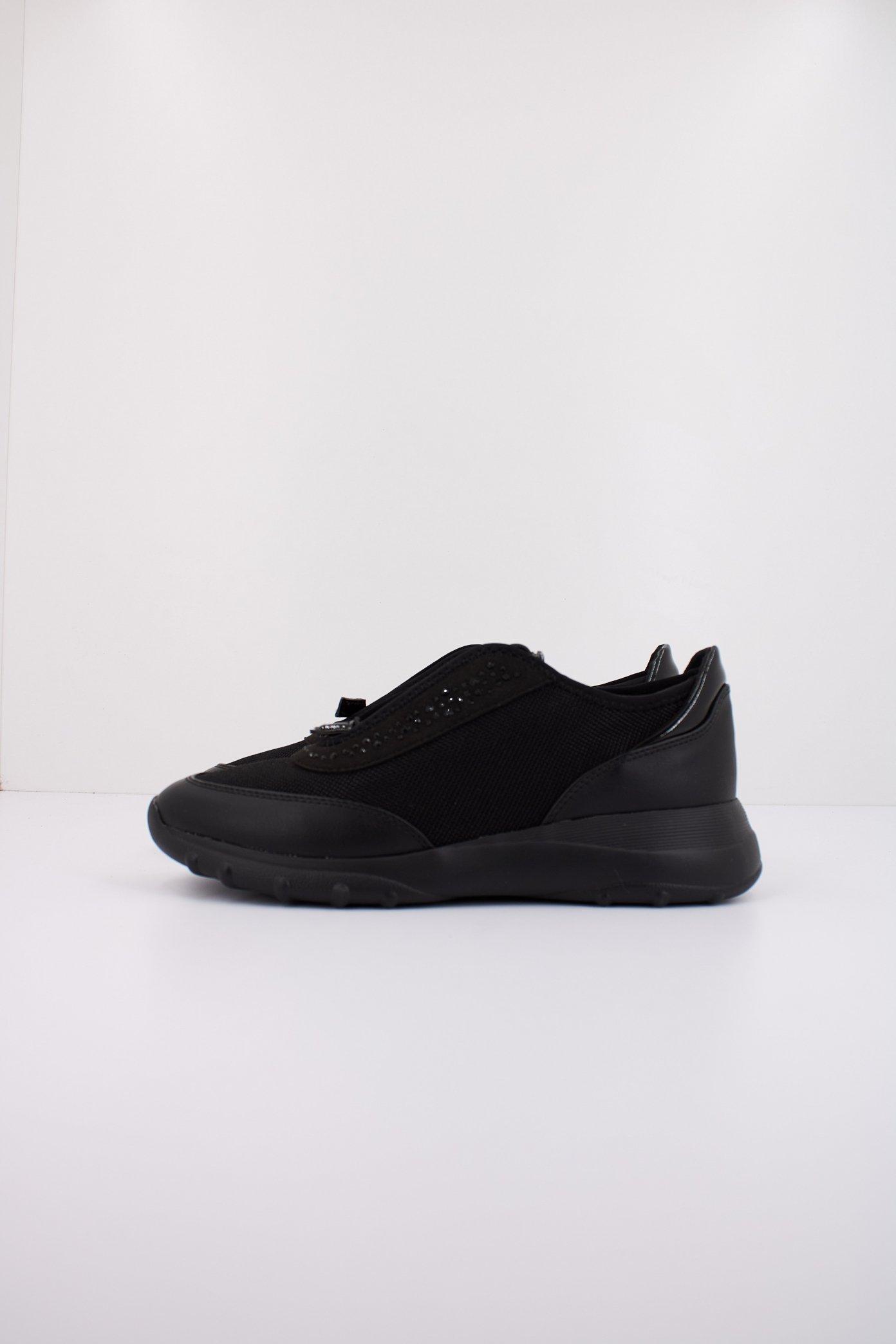 GEOX D ALLENIEE en color NEGRO (1)