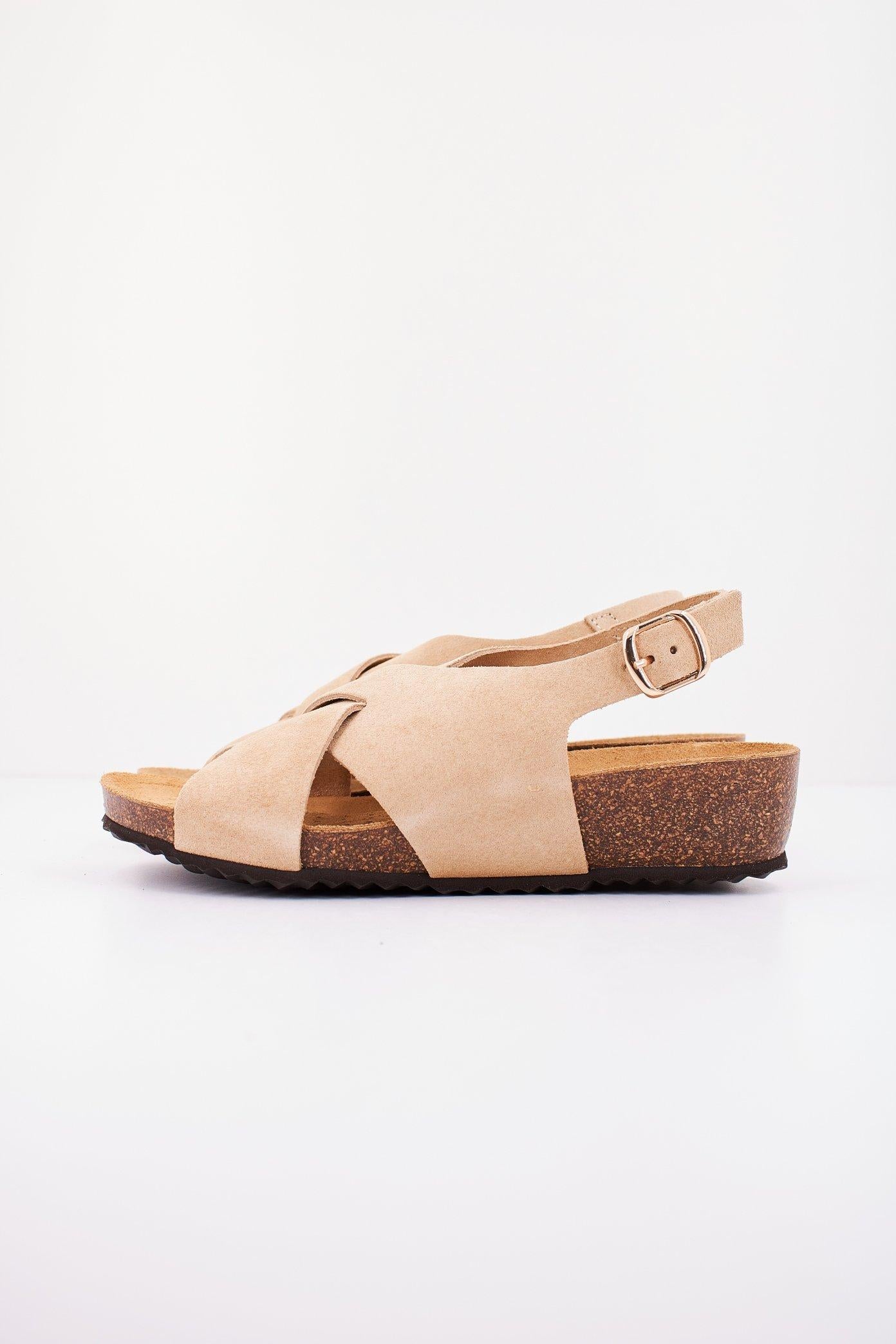 GEOX D STHELLAE en color MARRON CLARO (1)