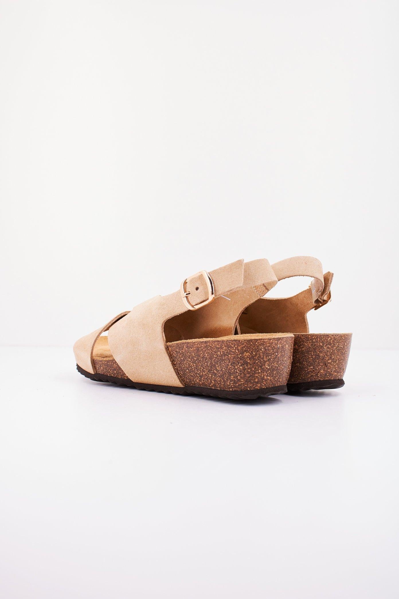 GEOX D STHELLAE en color MARRON CLARO (3)