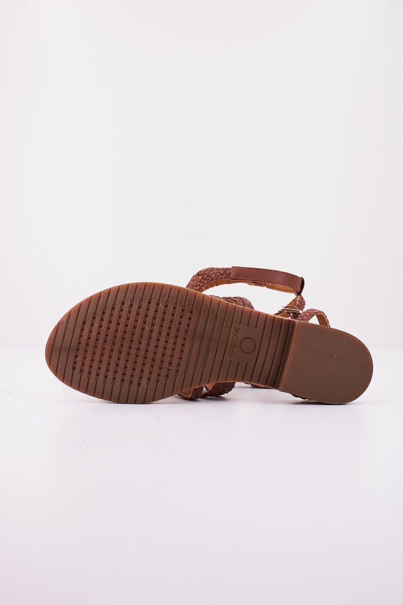 GEOX D SOZY S en color MARRON (4)