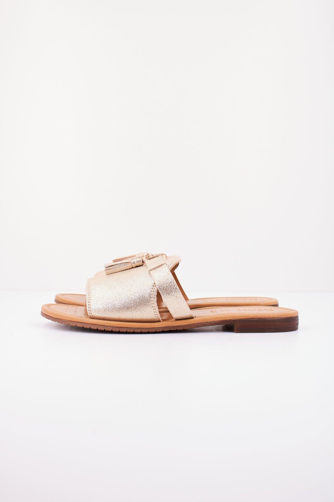 GEOX D SOZY S en color ORO (1)