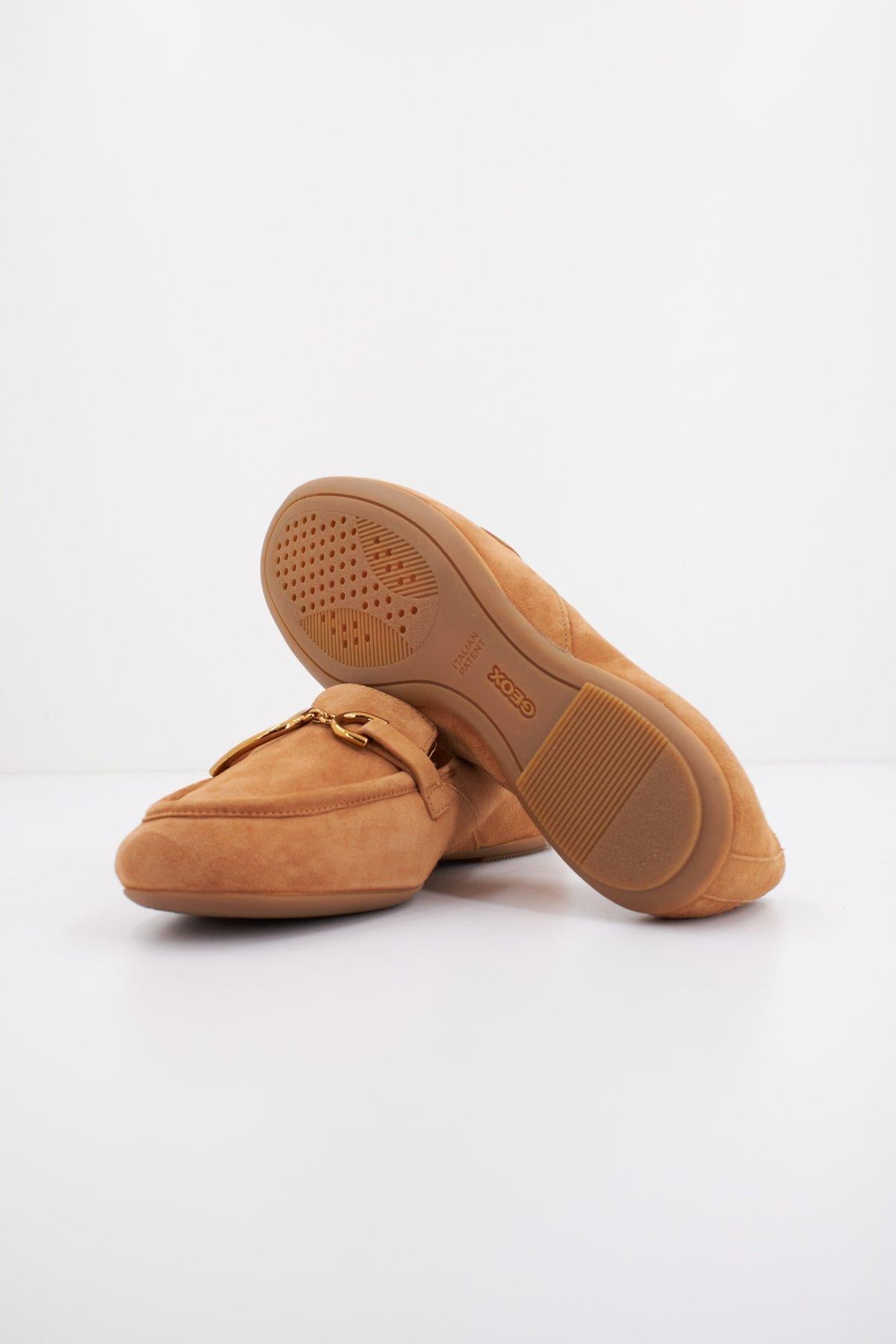 GEOX D PALMARIA en color MARRON CLARO (4)